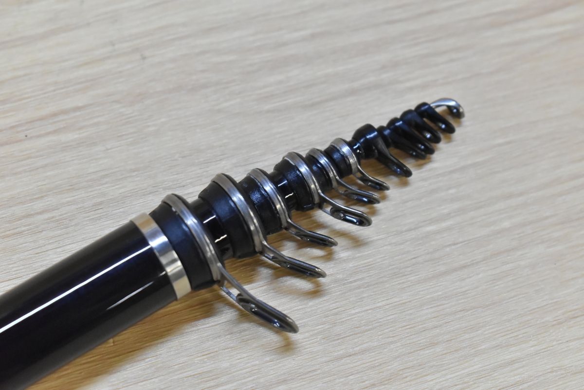 シマノ 19 ラフィーネ 1.5号 530 SHIMANO RAFFINE スピニングロッド 磯