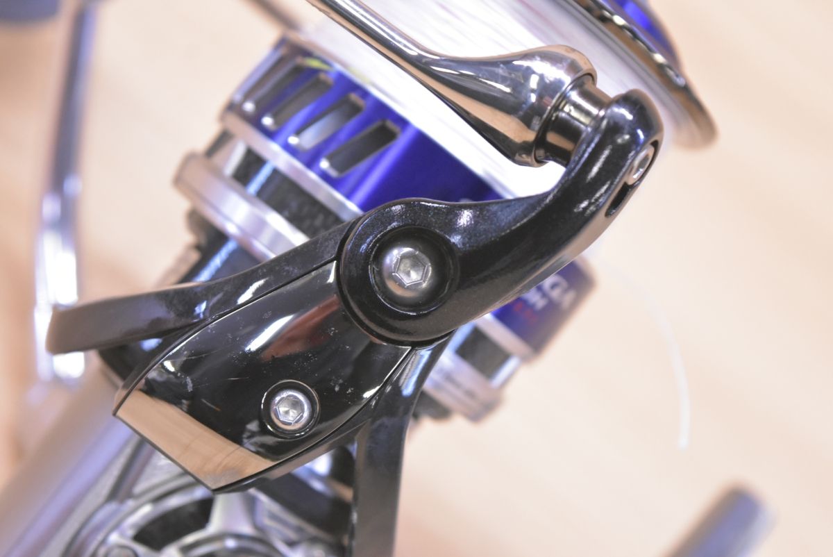 ダイワ 15 ソルティガ 4500H スピニングリール DAIWA SALTIGA