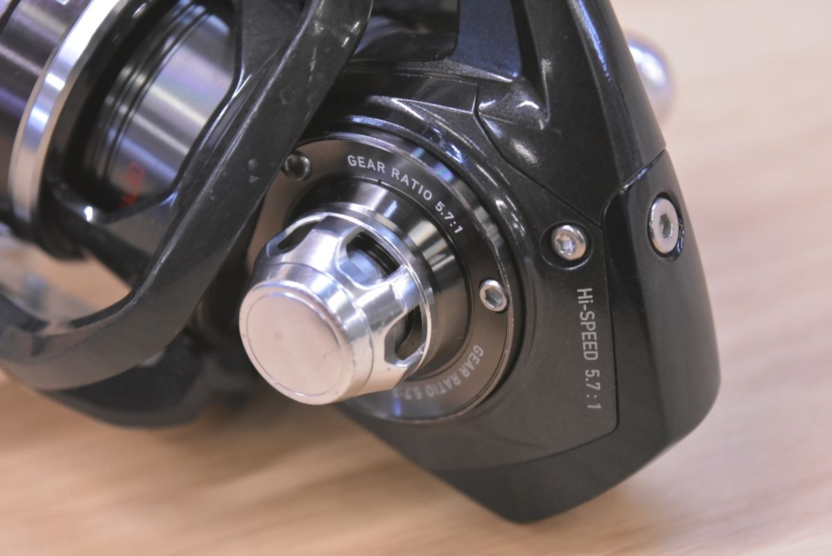 ダイワ 16 キャタリナ 4000H スピニングリール DAIWA CATALINA