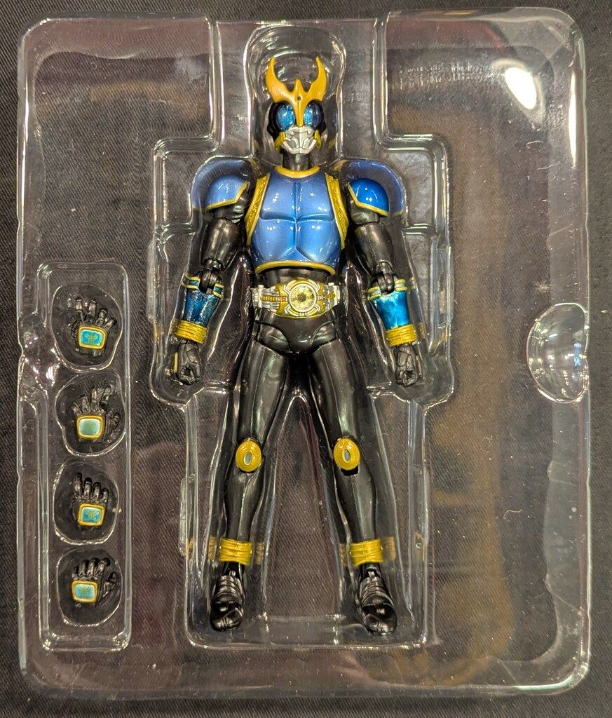 バンダイ S.H.Figuarts 仮面ライダークウガ ライジングドラゴン