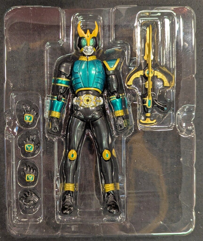 バンダイ S.H.Figuarts 仮面ライダークウガ ライジングドラゴン
