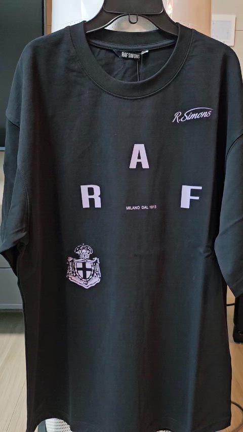RAF SIMONS ラフ シモンズ ブラック 半袖 Tシャツ RAF プリンティング
