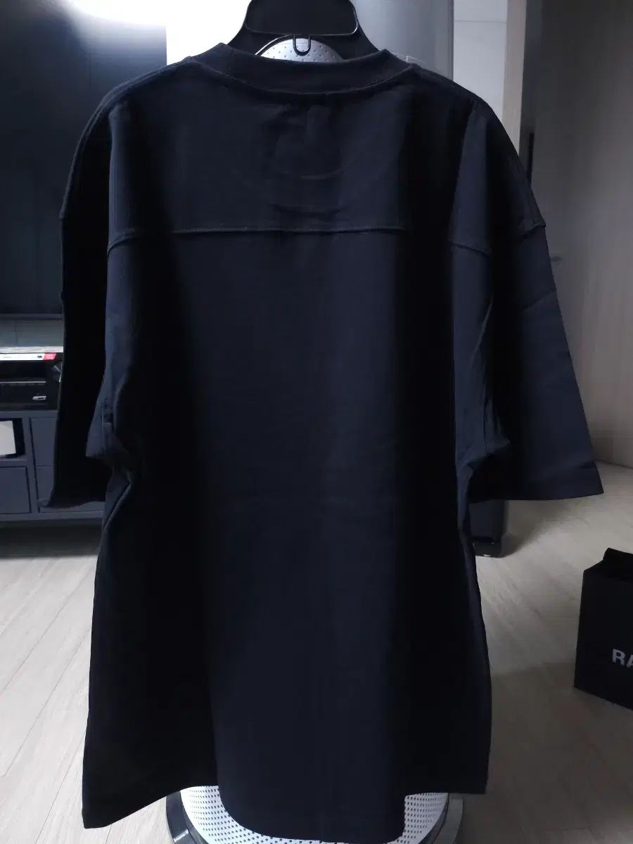 RAF SIMONS ラフ シモンズ ブラック 半袖 Tシャツ RAF プリンティング