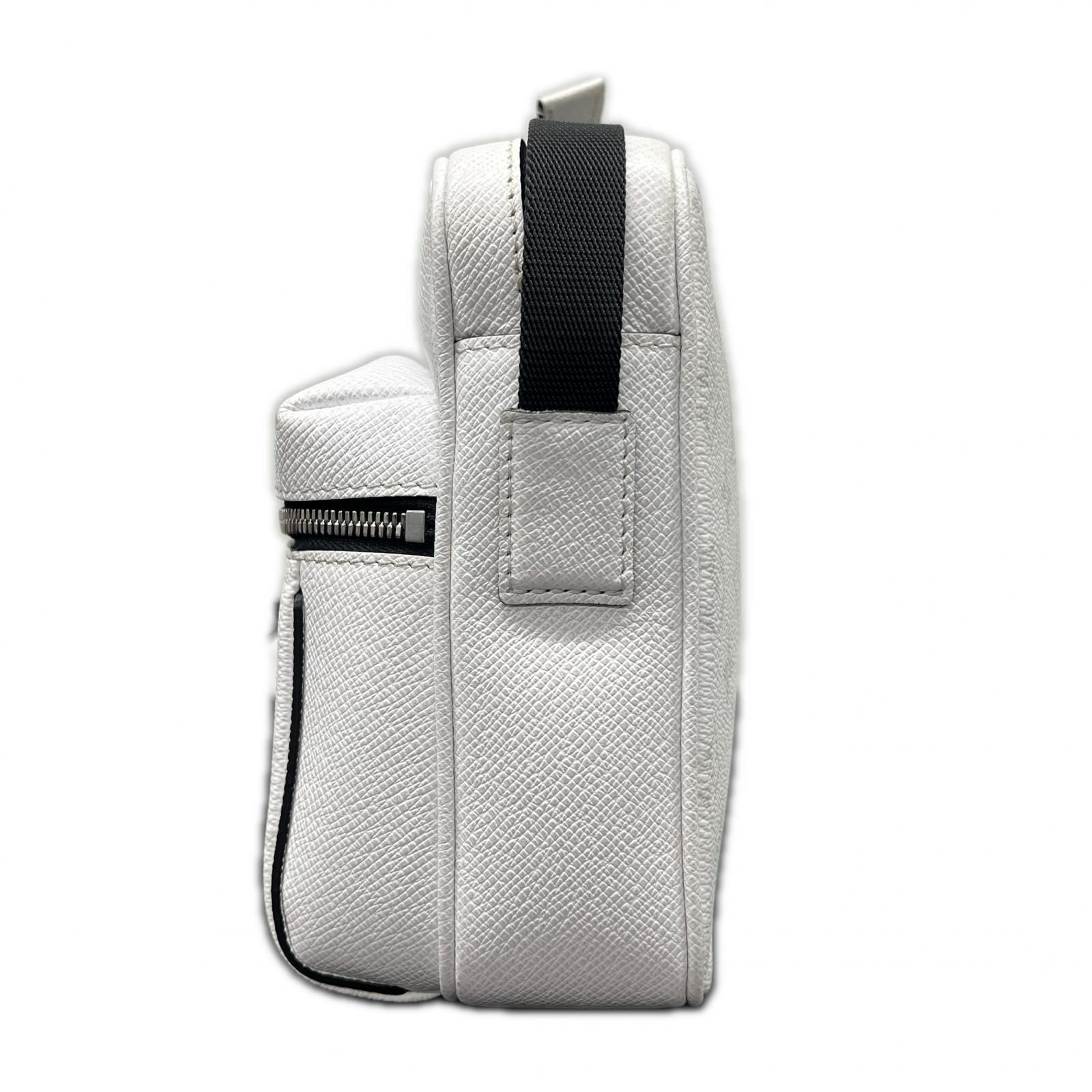 LOUIS VUITTON 美品 ルイヴィトン アウトドア メッセンジャー PM
