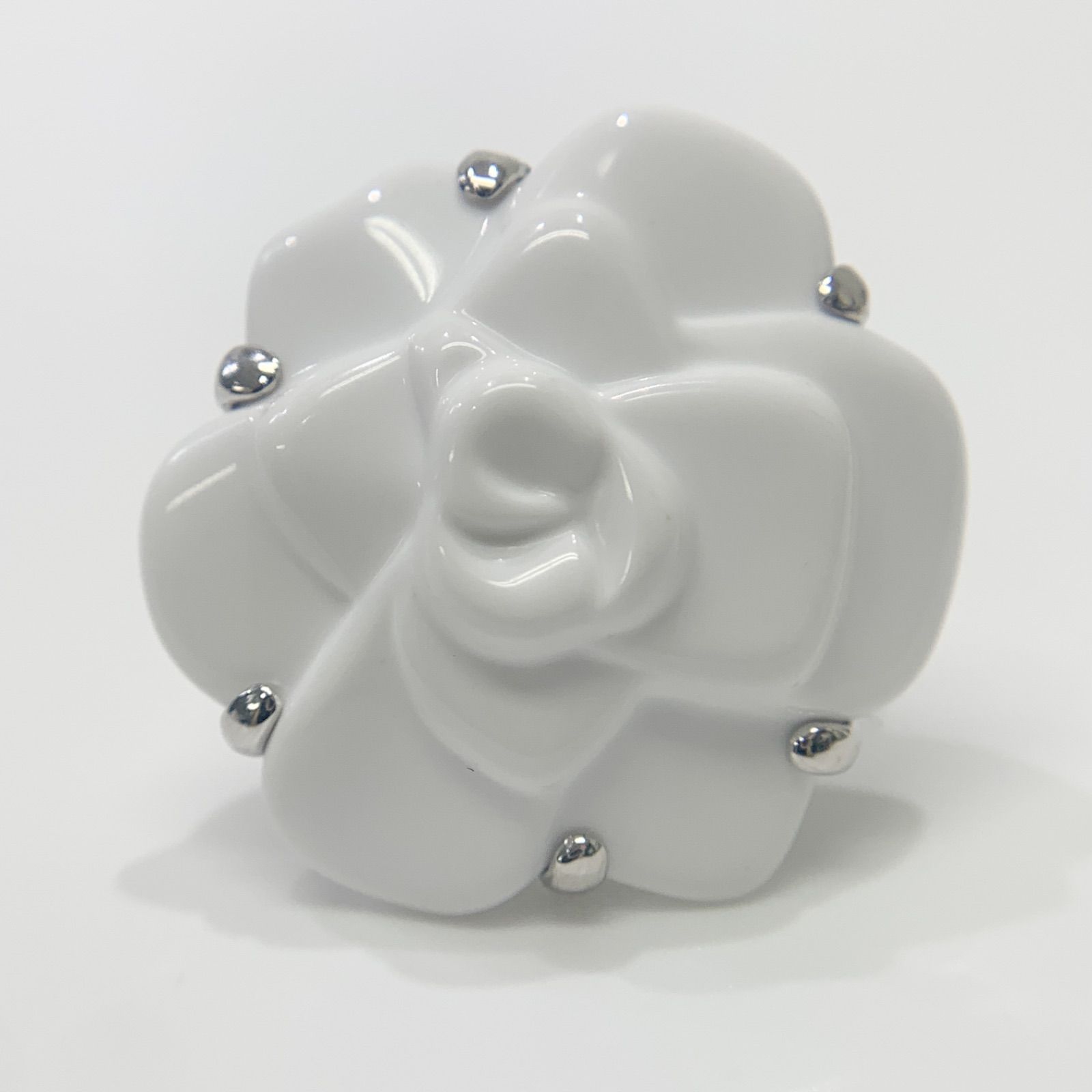 【中古】シャネル CHANEL カメリア リング K18WG ホワイト セラミック 指輪 ホワイトゴールド 750