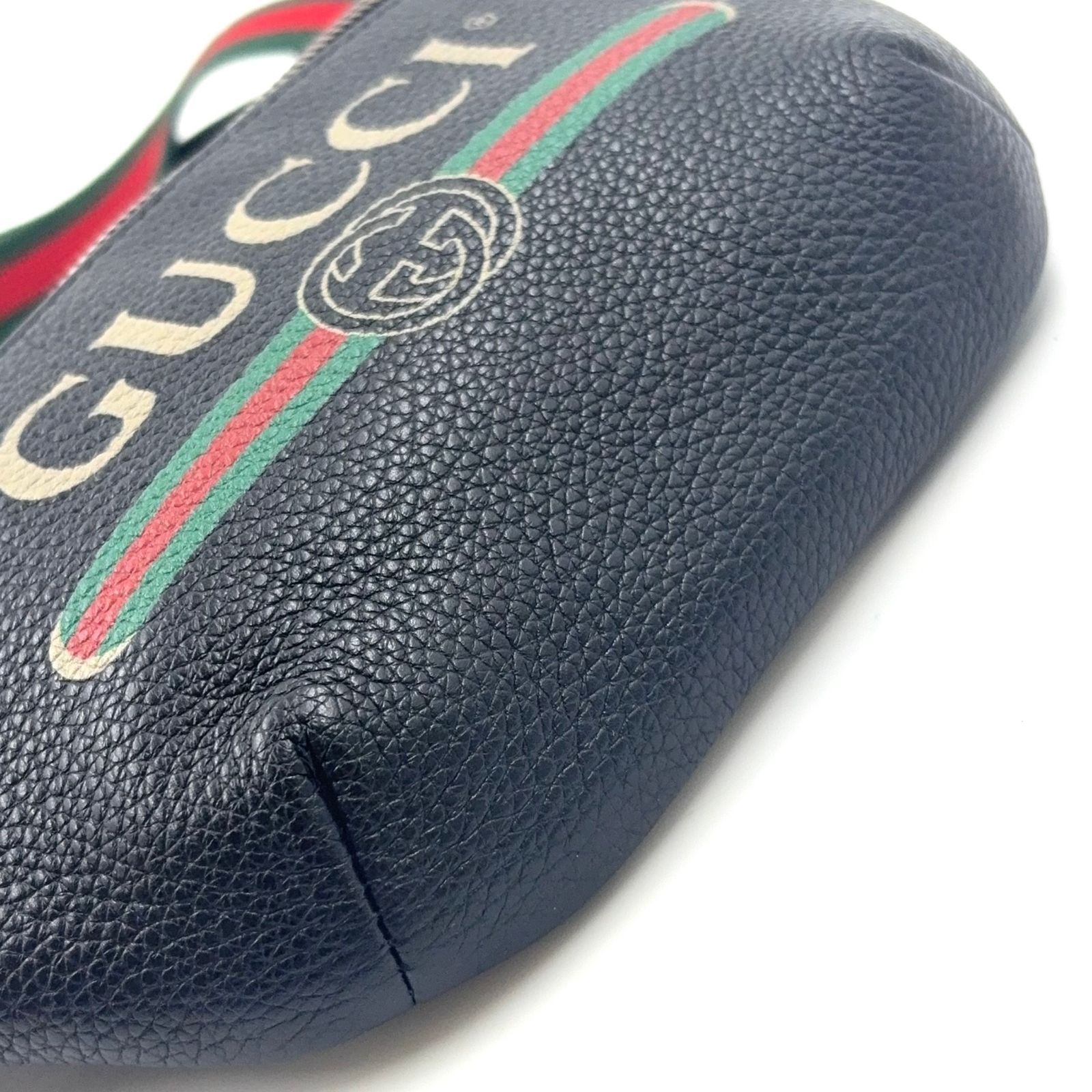 新着 GUCCI ロゴプリント スモール ベルトバッグ シェリーライン