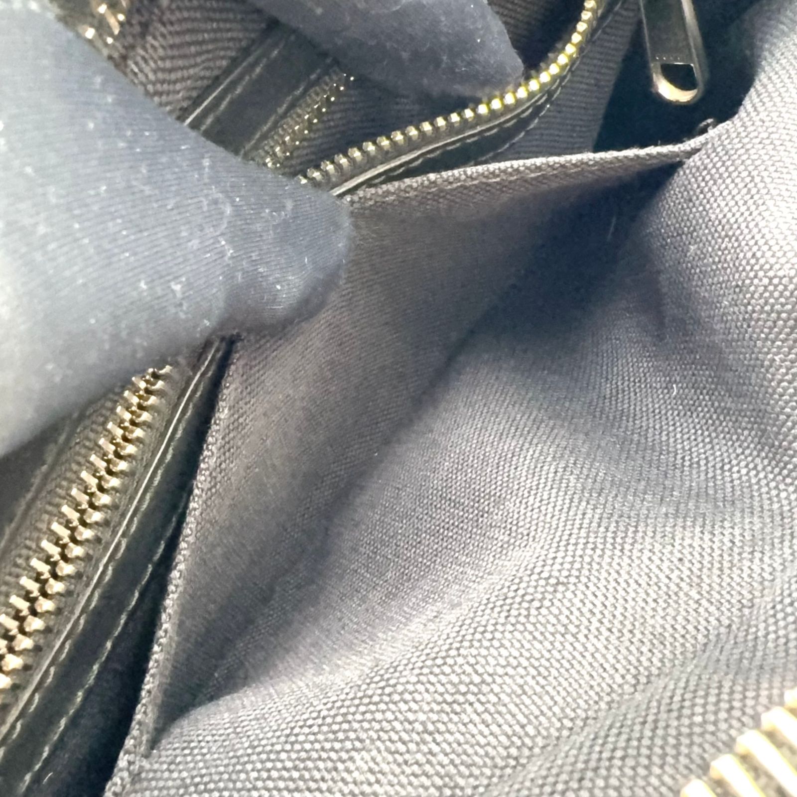 新着 GUCCI GGスプリーム シェリーライン レザー×PVC ブラック ボディバッグ シルバー 474293 新着 GUCCI GGスプリーム シェリーライン レザー×PVC ブラック ボディバッグ シルバー 474293