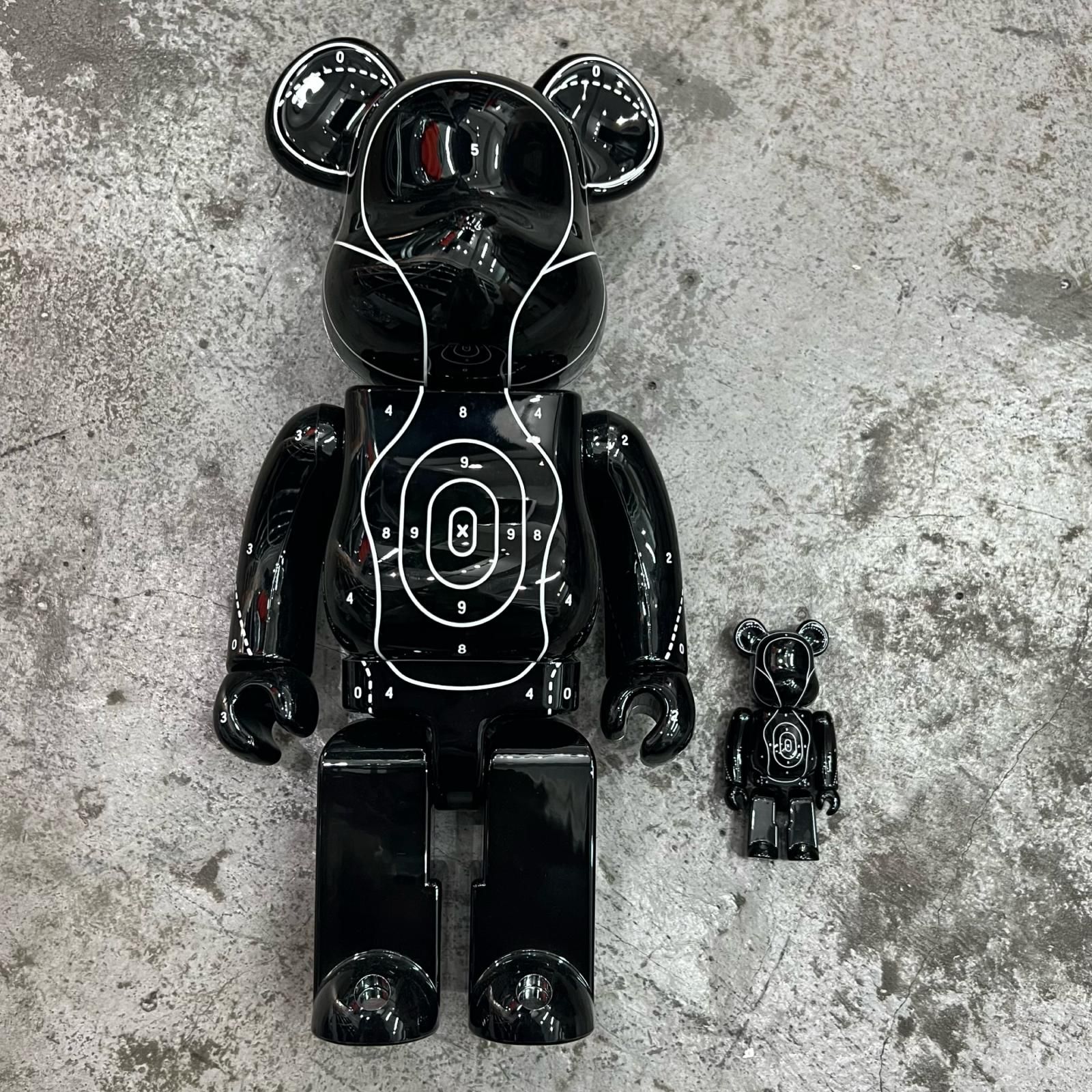 MEDICOM TOY × NEIGHBORHOOD BE@RBRICK 400％ 100％ EMOTIONALLY