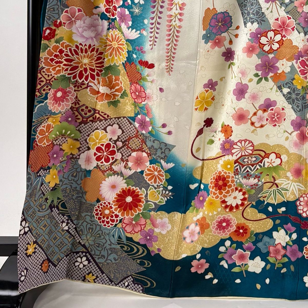 振袖 名品 薔薇 草花 金糸 ラメ糸 白 袷 身丈168cm 裄丈70cm L 正絹 