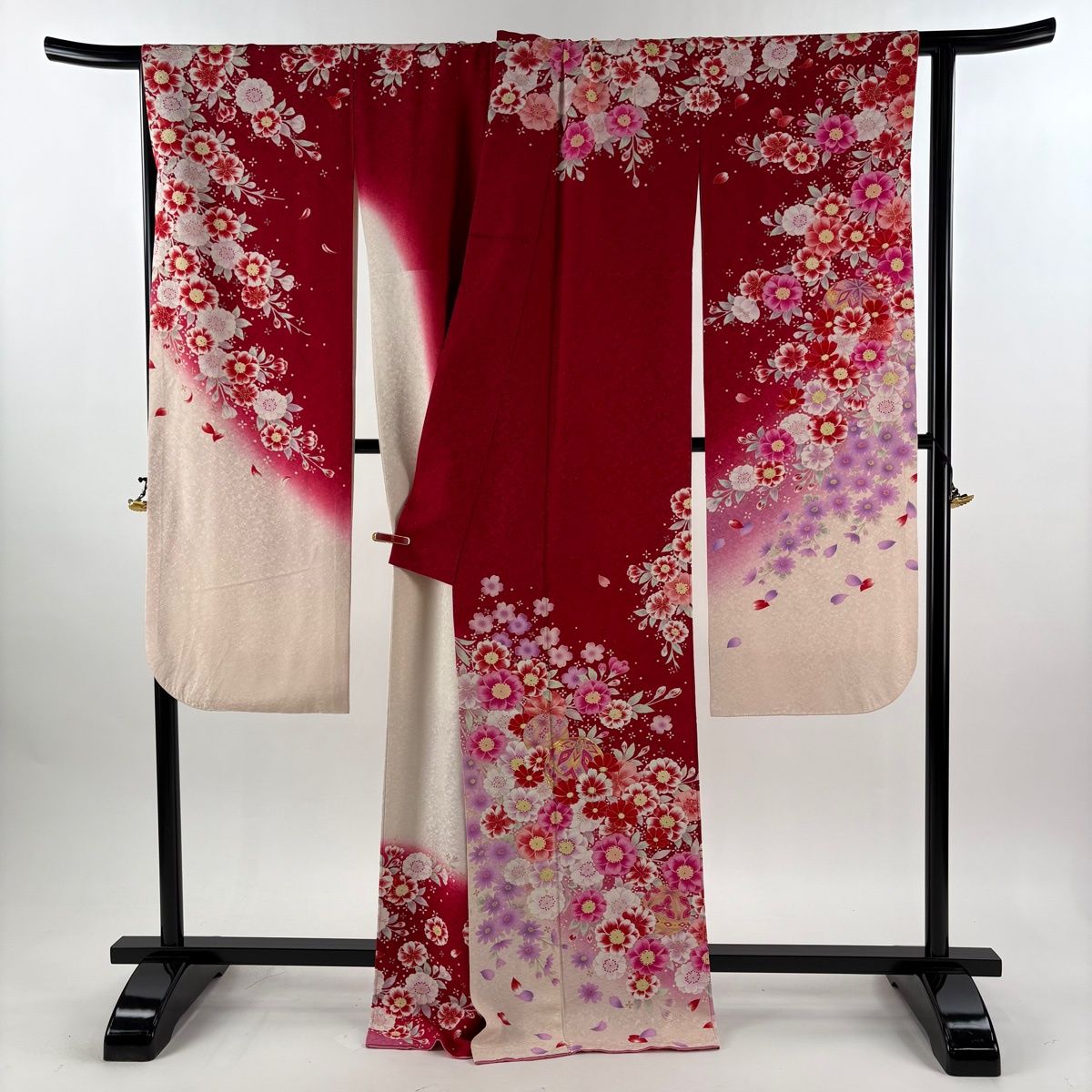 在庫一掃】 振袖 身丈170.5cm 裄丈68cm L 袷 手鞠 草花 銀通し 金彩 赤 在庫一掃】 振袖 身丈170.5cm 裄丈68cm L 袷 手鞠 草花 銀通し 金彩 赤
