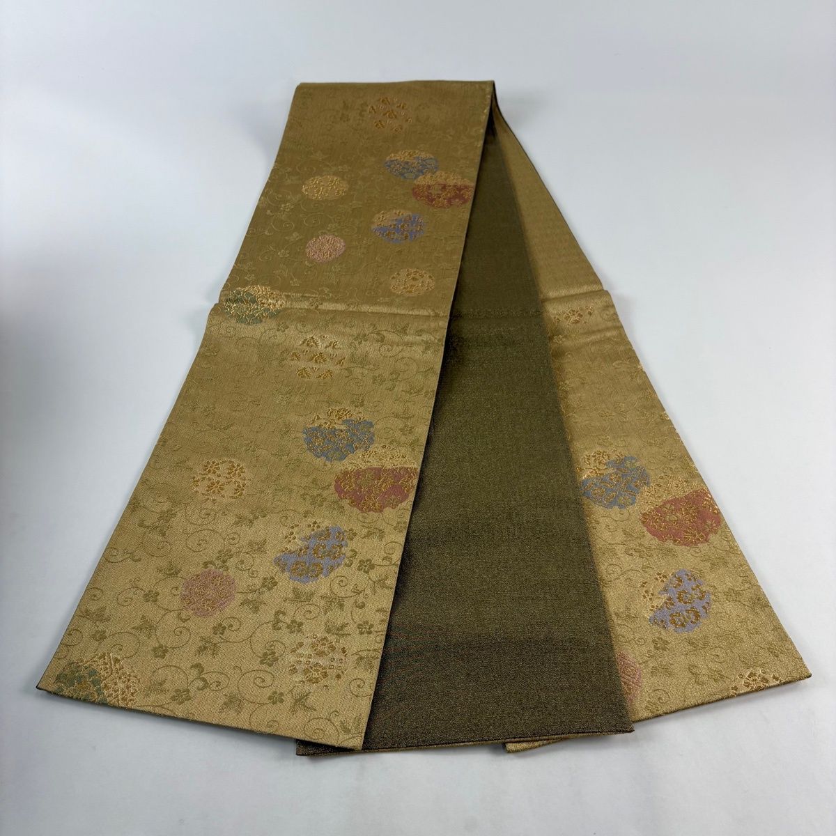 在庫一掃】 【美品】 袋帯 秀品 雪輪 草花 金糸 箔 金色 全通 正絹
