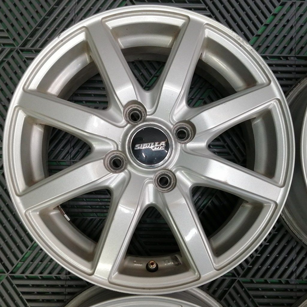 社外アルミ 4本 14インチ 14x5.5J+50 100-4H コンパクトカー向 - メルカリ