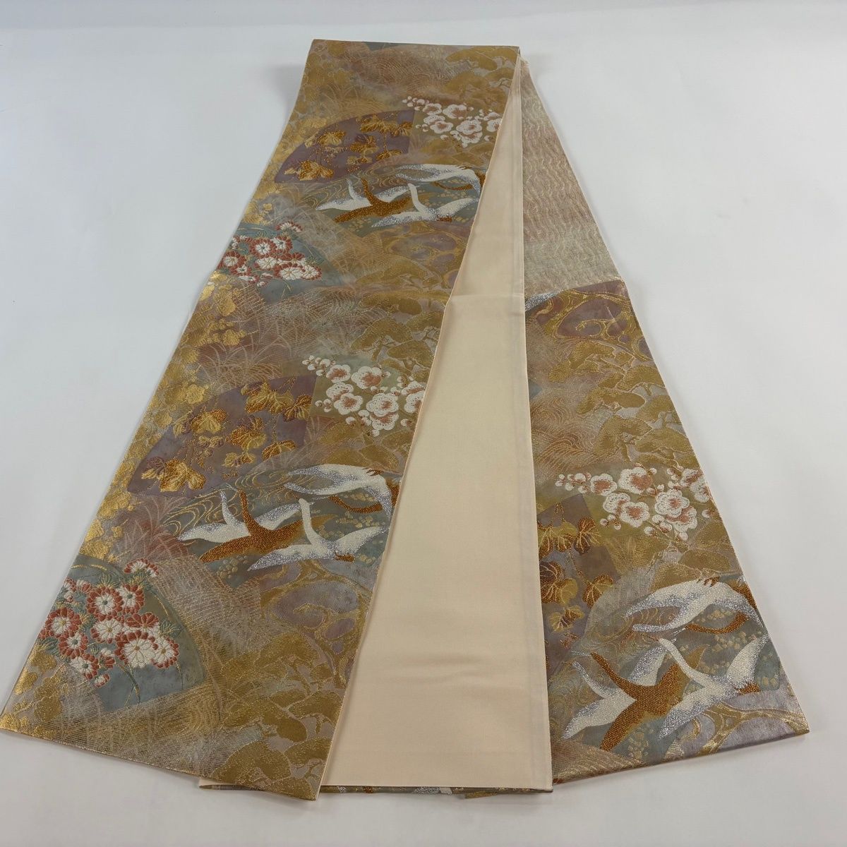 未使用 美品 袋帯 金色地 花 鶴刺繍 在庫一掃】 【美品】 袋帯 秀品 鶴 枝梅 箔 刺繍 金色 六通 正絹
