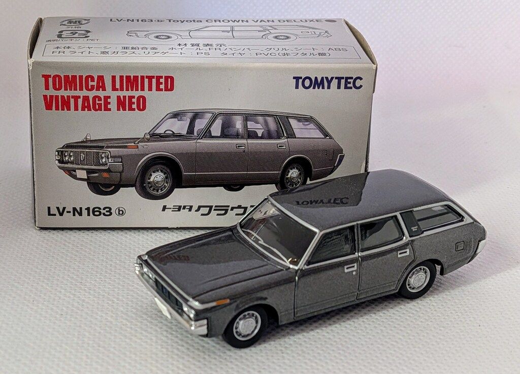 トミーテック TOMICA LIMITED VINTAGE NEO トヨタ クラウン バン