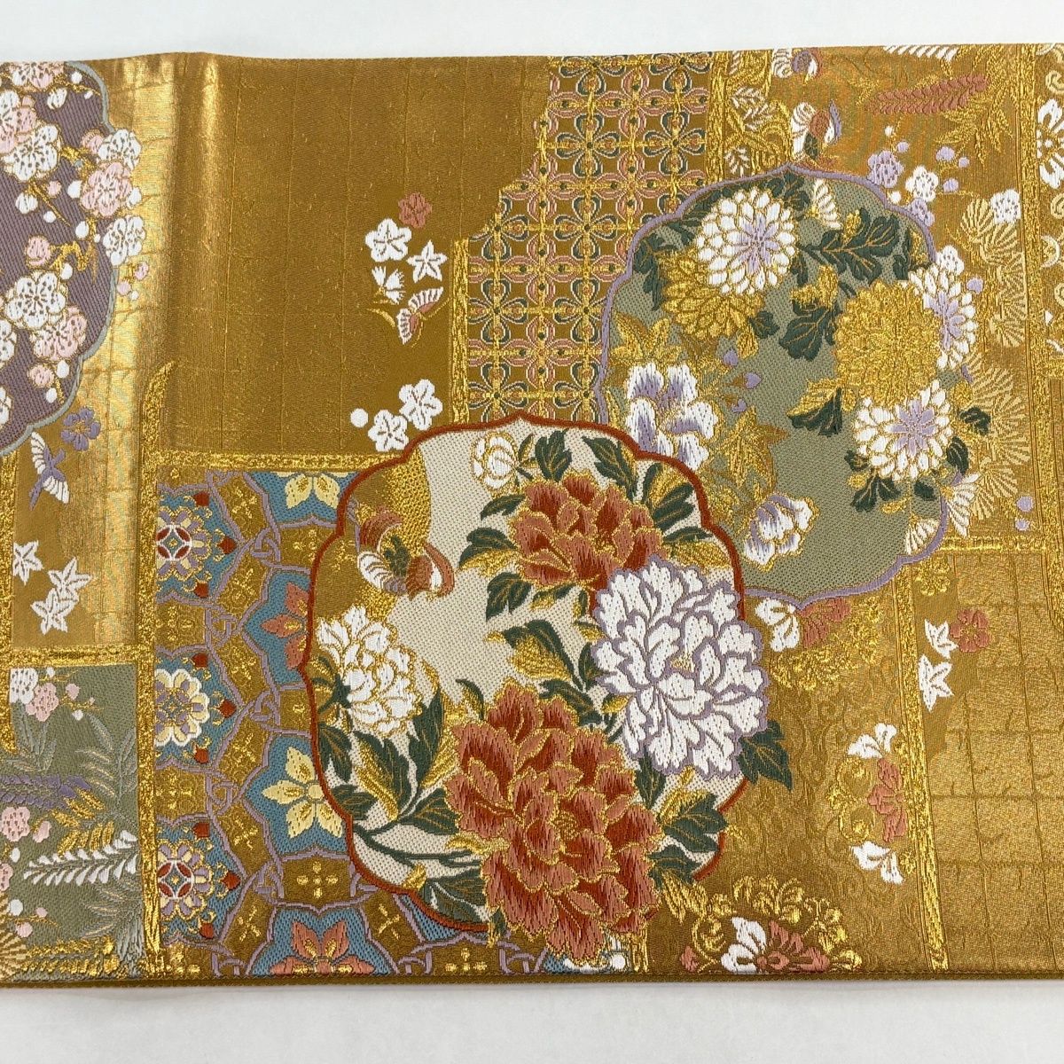 袋帯　六通　牡丹　ゴールド　美品 在庫一掃】 【美品】 袋帯 逸品 落款 証紙 市田ひろみ 牡丹 鴛鴦 金糸
