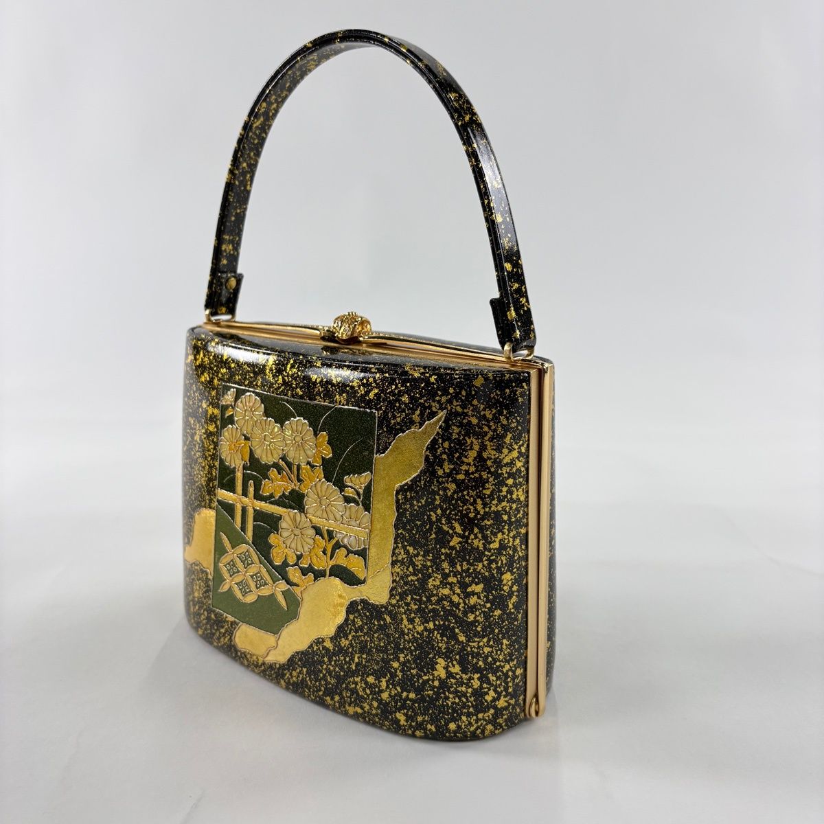 在庫一掃】 和装バッグ 優品 フォーマル 菊 破れ色紙 螺鈿 箔 黒