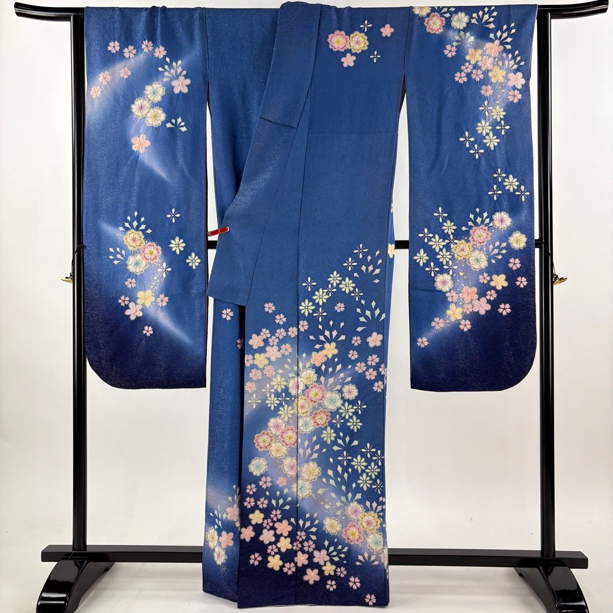 在庫一掃】 振袖 身丈165cm 裄丈68.5cm L 袷 徳永憲峯 落款 桜 金通し