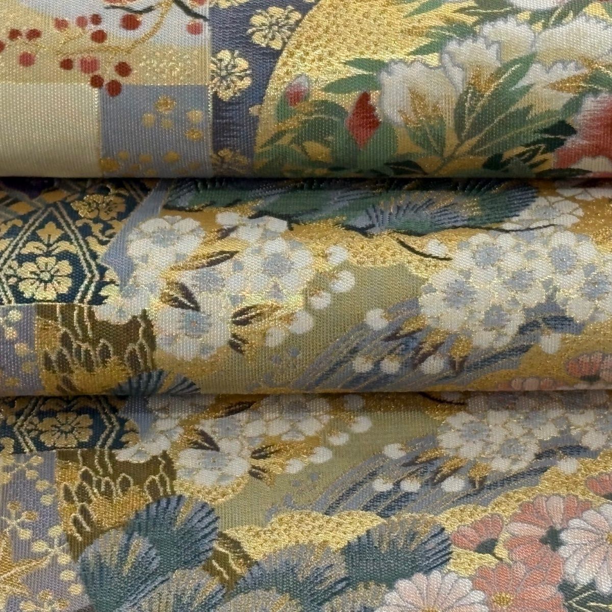 在庫一掃】 【美品】 袋帯 逸品 となみ織物 落款 色紙 花鳥 金糸 箔
