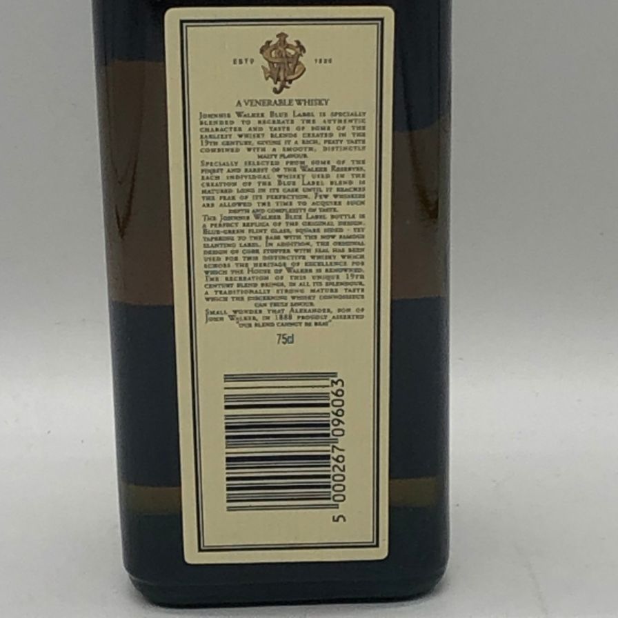 ジョニーウォーカー ブルーラベル 750ml 43% 未開栓 - メルカリ