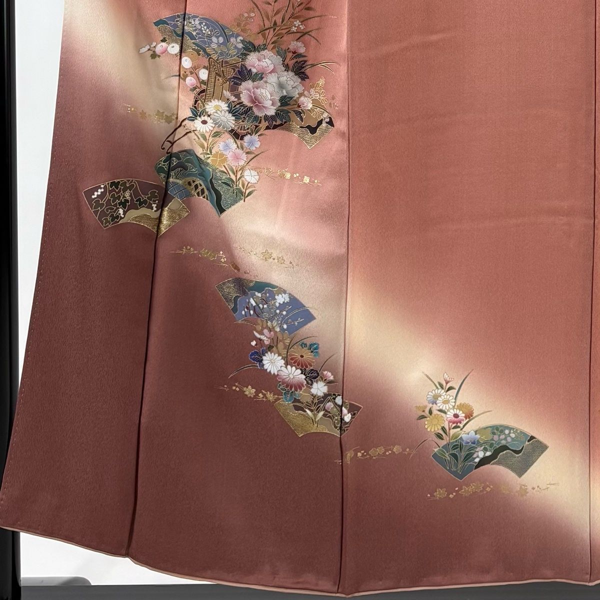在庫一掃】 【美品】 付下げ 身丈153cm 裄丈64.5cm M 袷 御所車 扇面