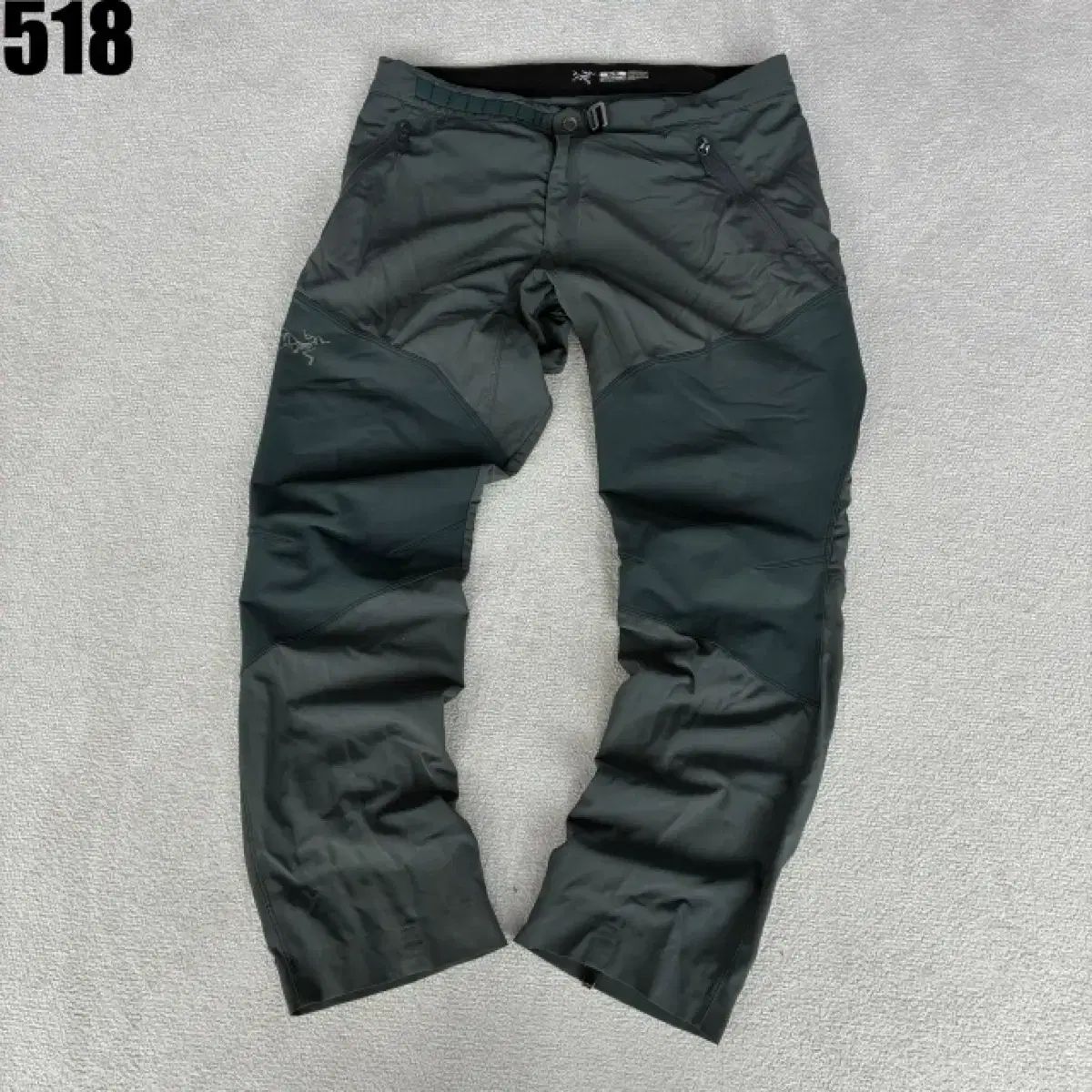 ARC'TERYX アークテリクス 機能性 登山 ズボン グレー M