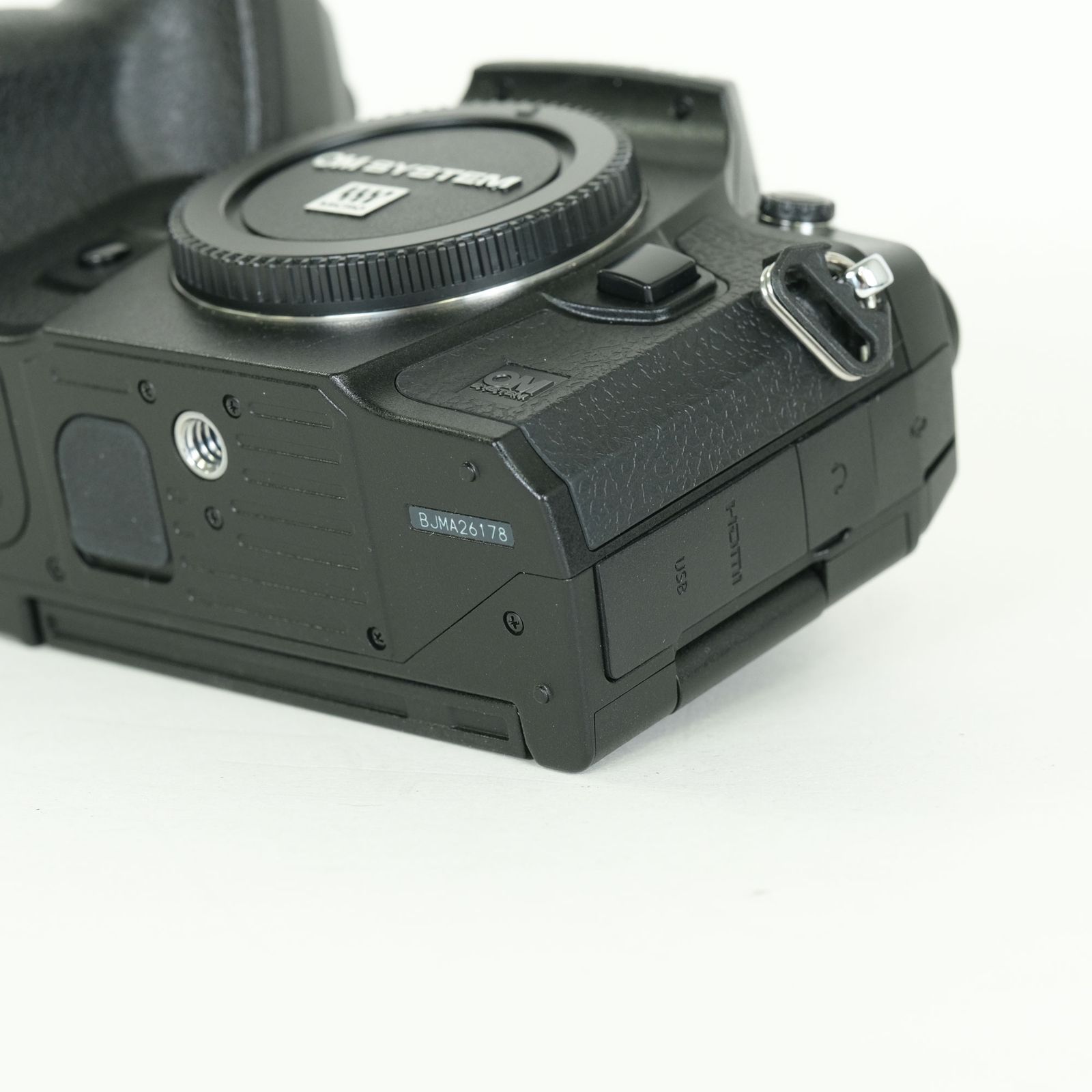 美品 | シャッター数950回] OM SYSTEM OM-1 [ボディ] | マイクロフォー