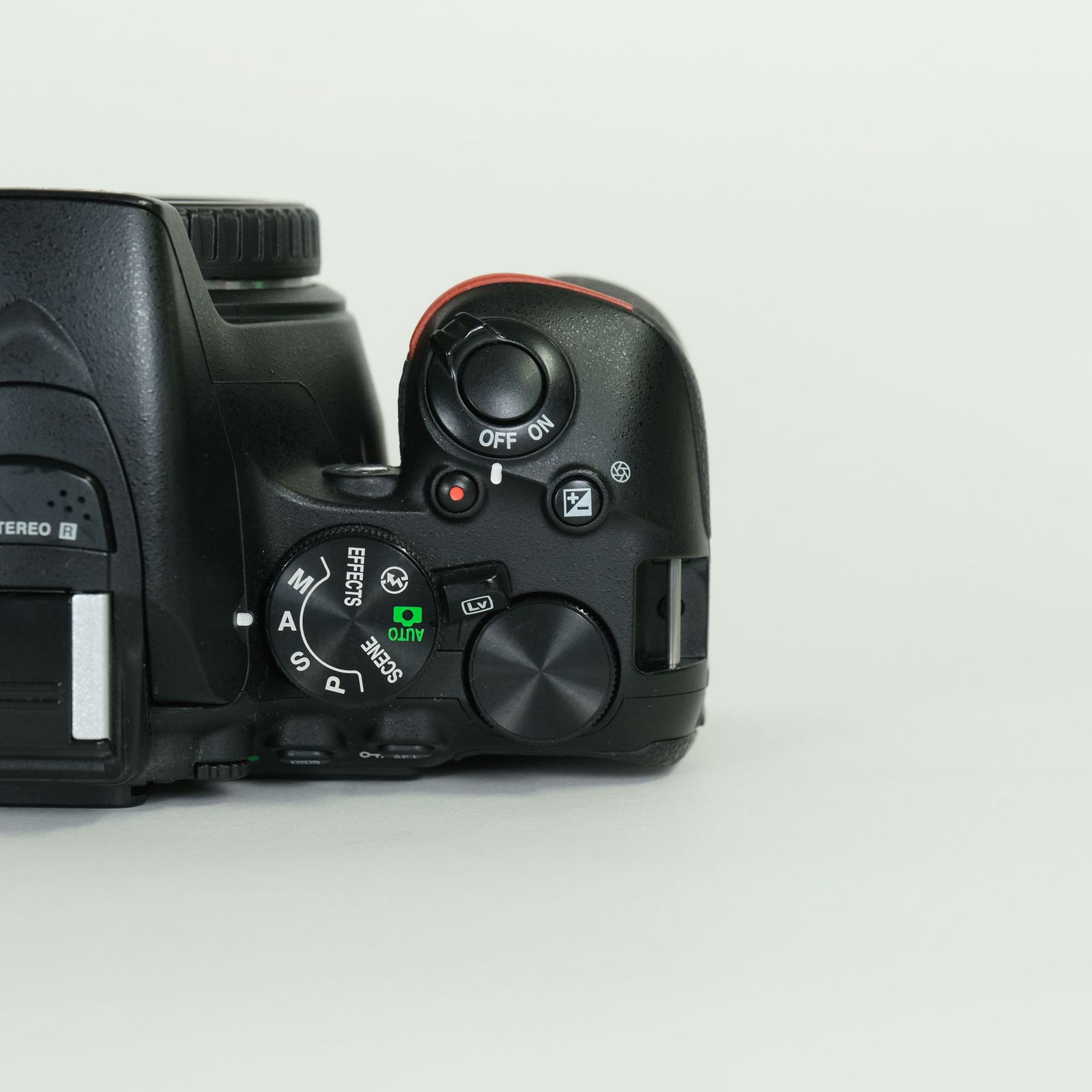 良品 | バッテリー2個付] Nikon D5600 [ボディ] | Nikon Fマウント
