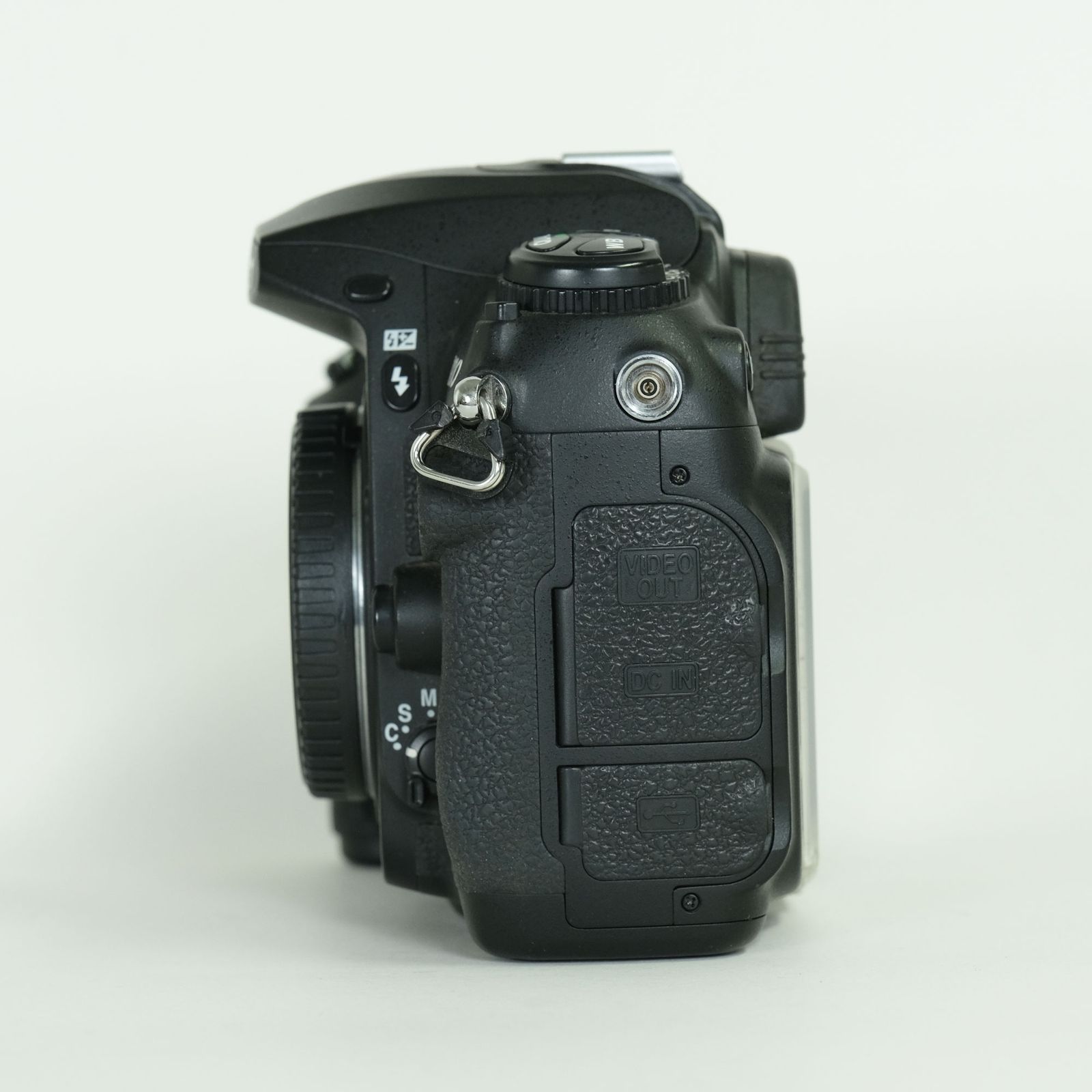 並品 | シャッター数57,860回] Nikon D200 ボディ | ニコンFマウント