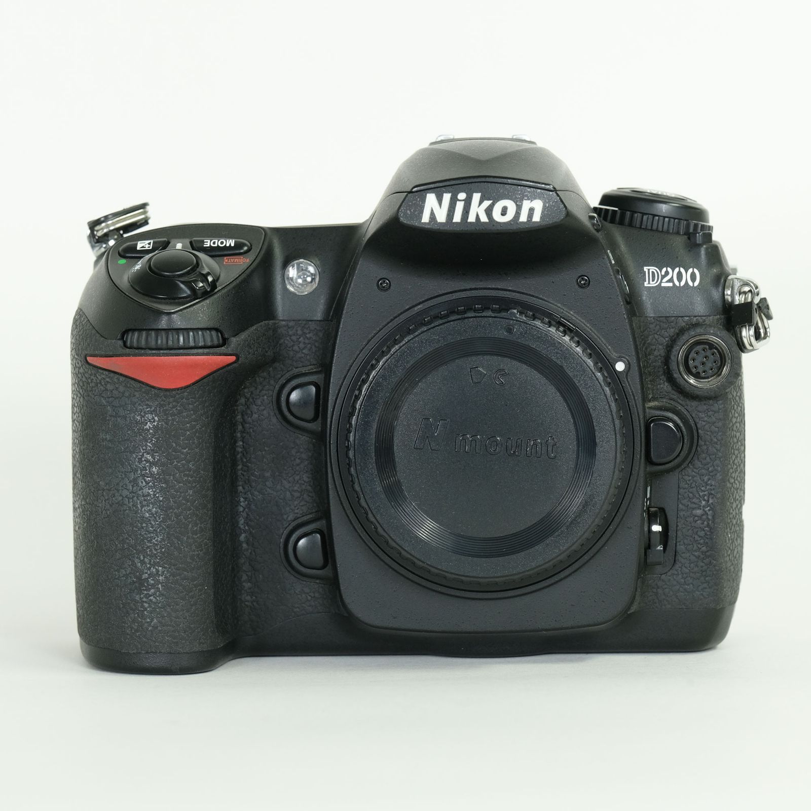 並品 | シャッター数57,860回] Nikon D200 ボディ | ニコンFマウント