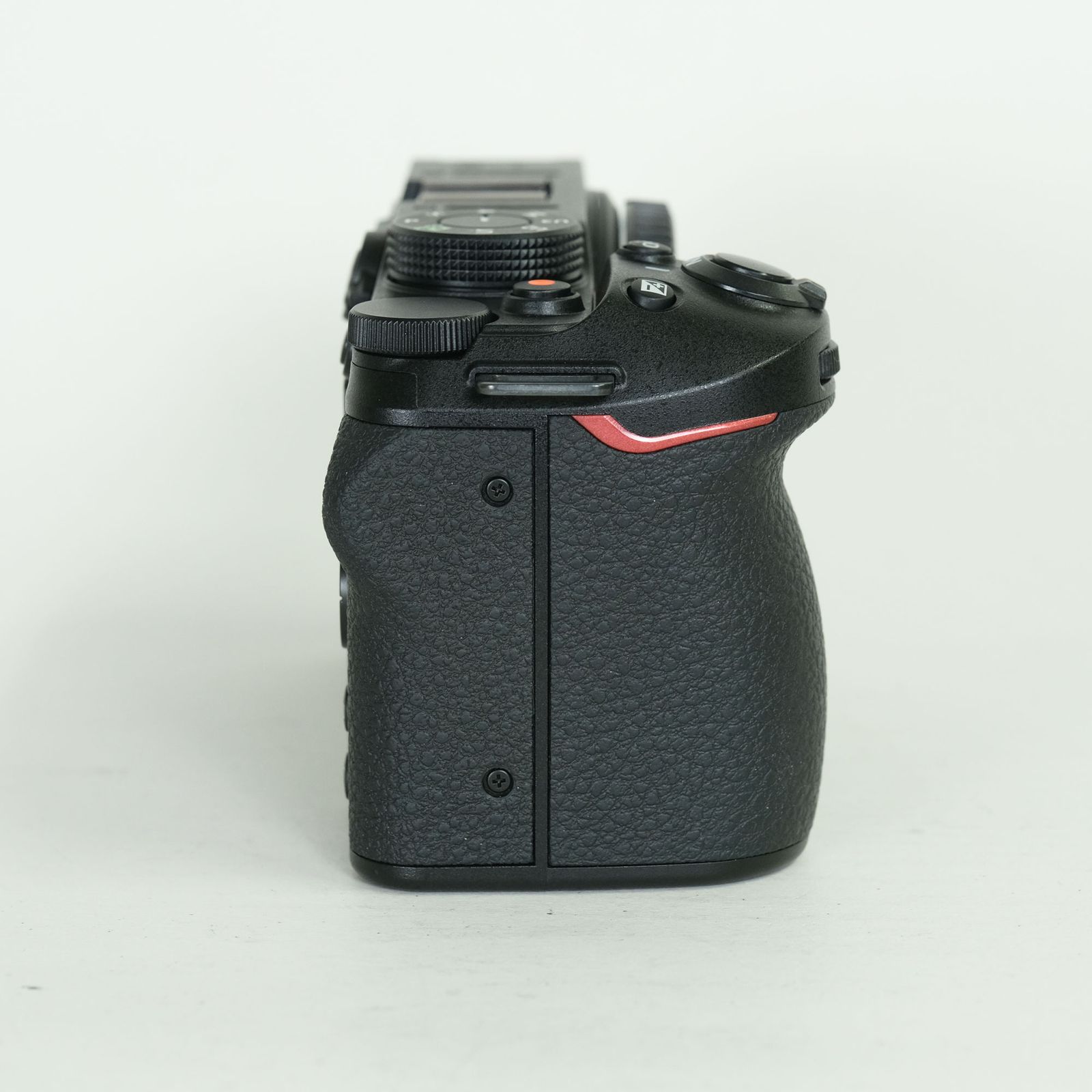 美品 | シャッター数311回] Nikon Z30 [ボディ] | Nikon Zマウント