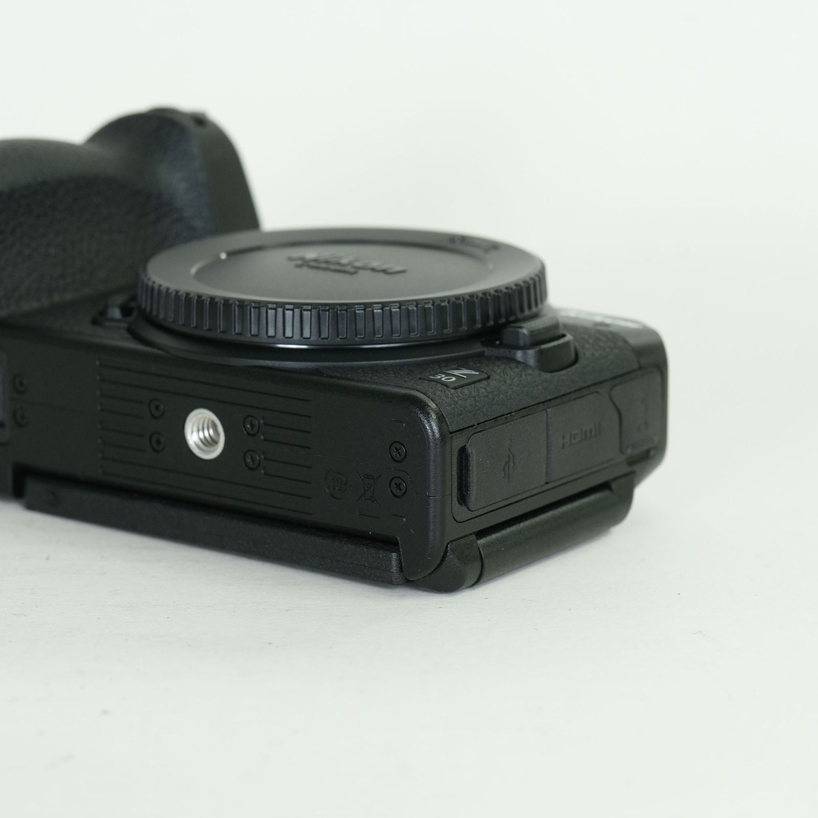美品 | シャッター数311回] Nikon Z30 [ボディ] | Nikon Zマウント