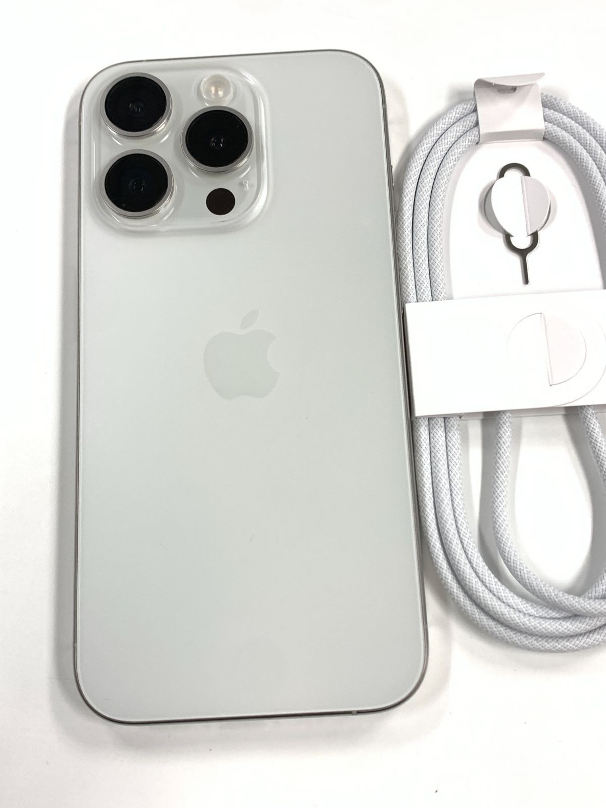 iPhone15 Pro 128GB ホワイトチタニウム SIMフリー(新品同様) - メルカリ