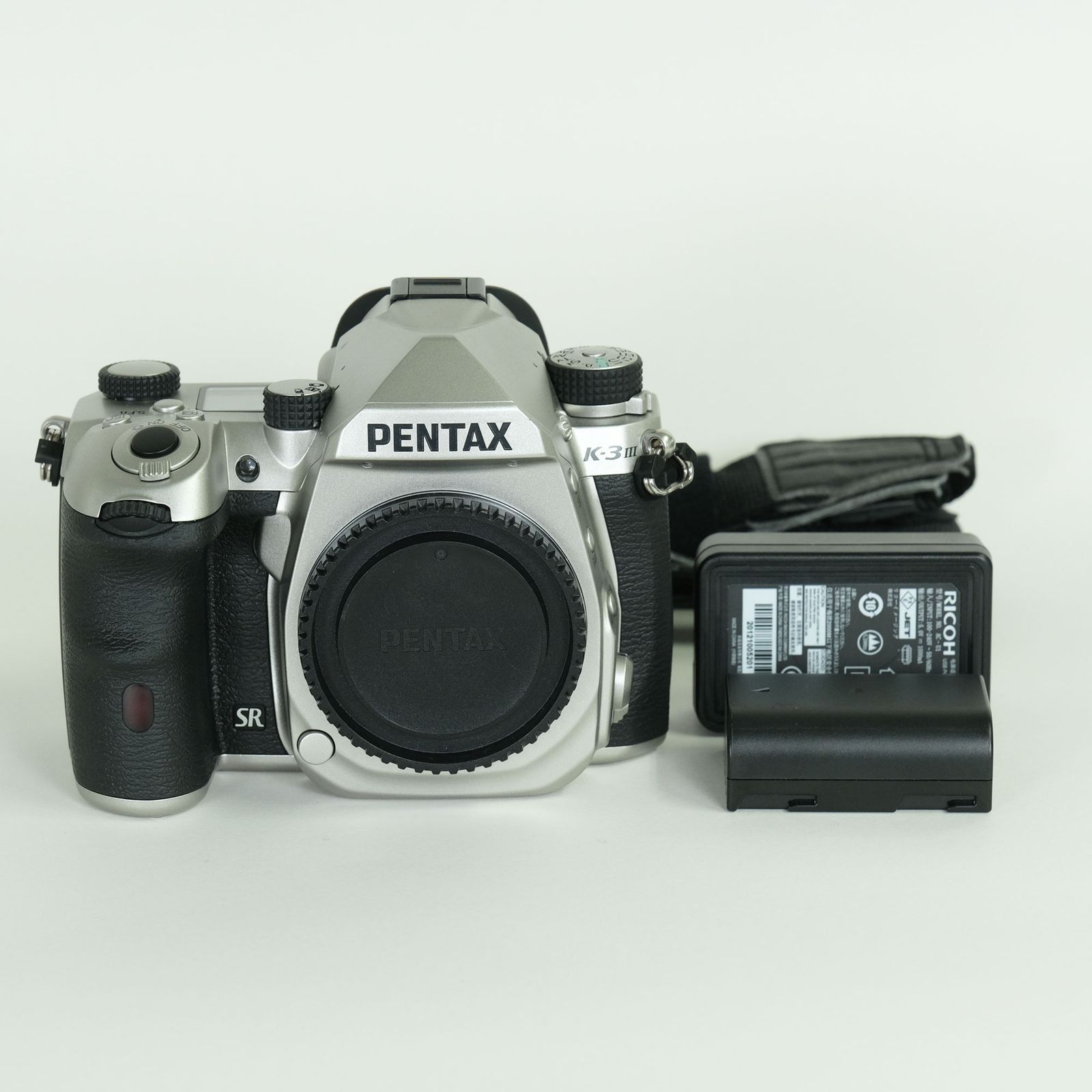 美品 | シャッター数728回] PENTAX K-3 Mark III ボディ シルバー
