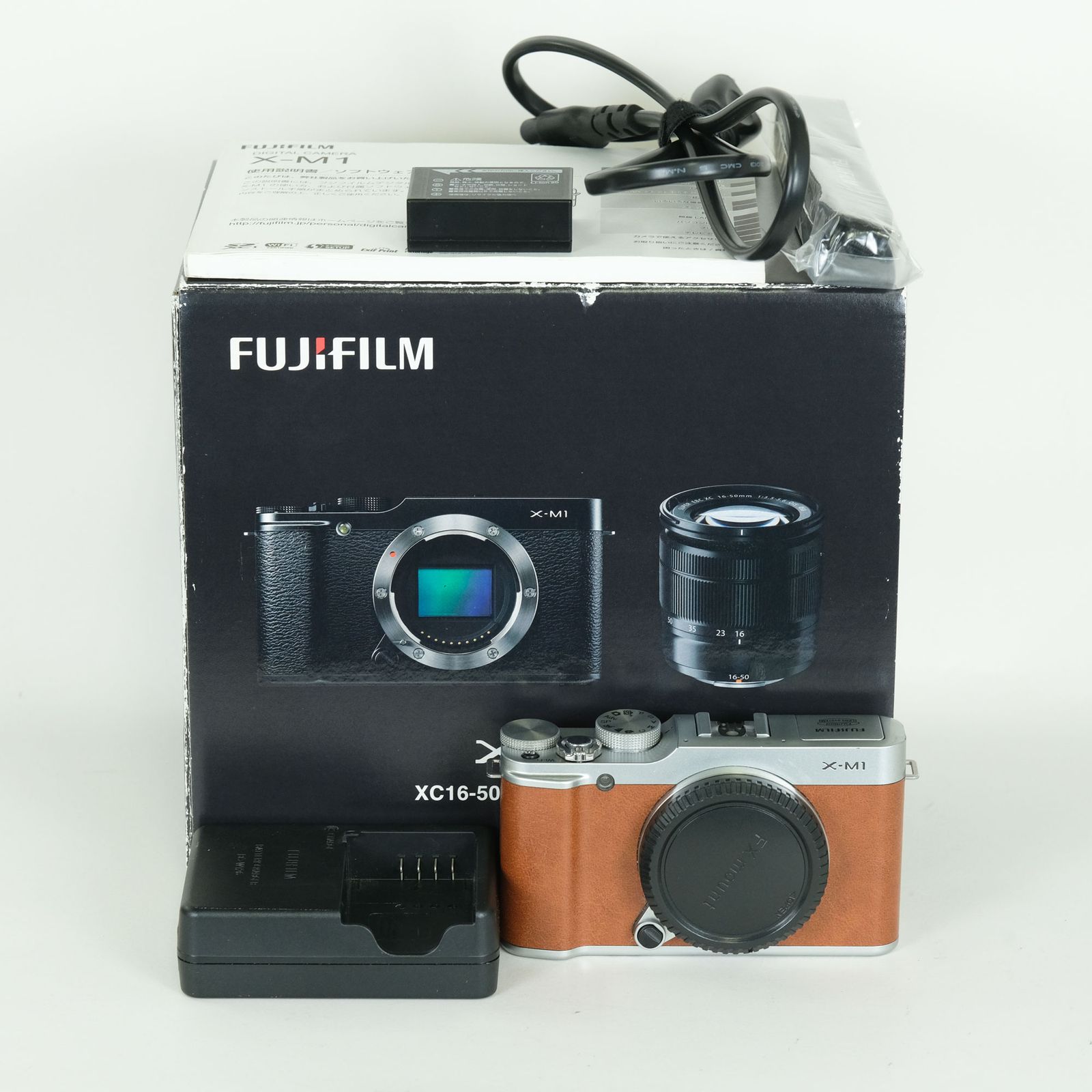 並品] FUJIFILM X-M1 ボディ ブラウン | 富士フイルムXマウント - メルカリ