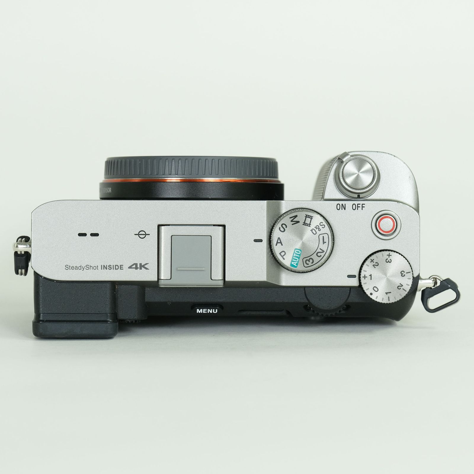 SONY α7C ボディ シルバー ILCE-7C シャッター5827枚 美品 | シャッター数9,882回] SONY α7C（ILCE-7C） [ボディ シルバー