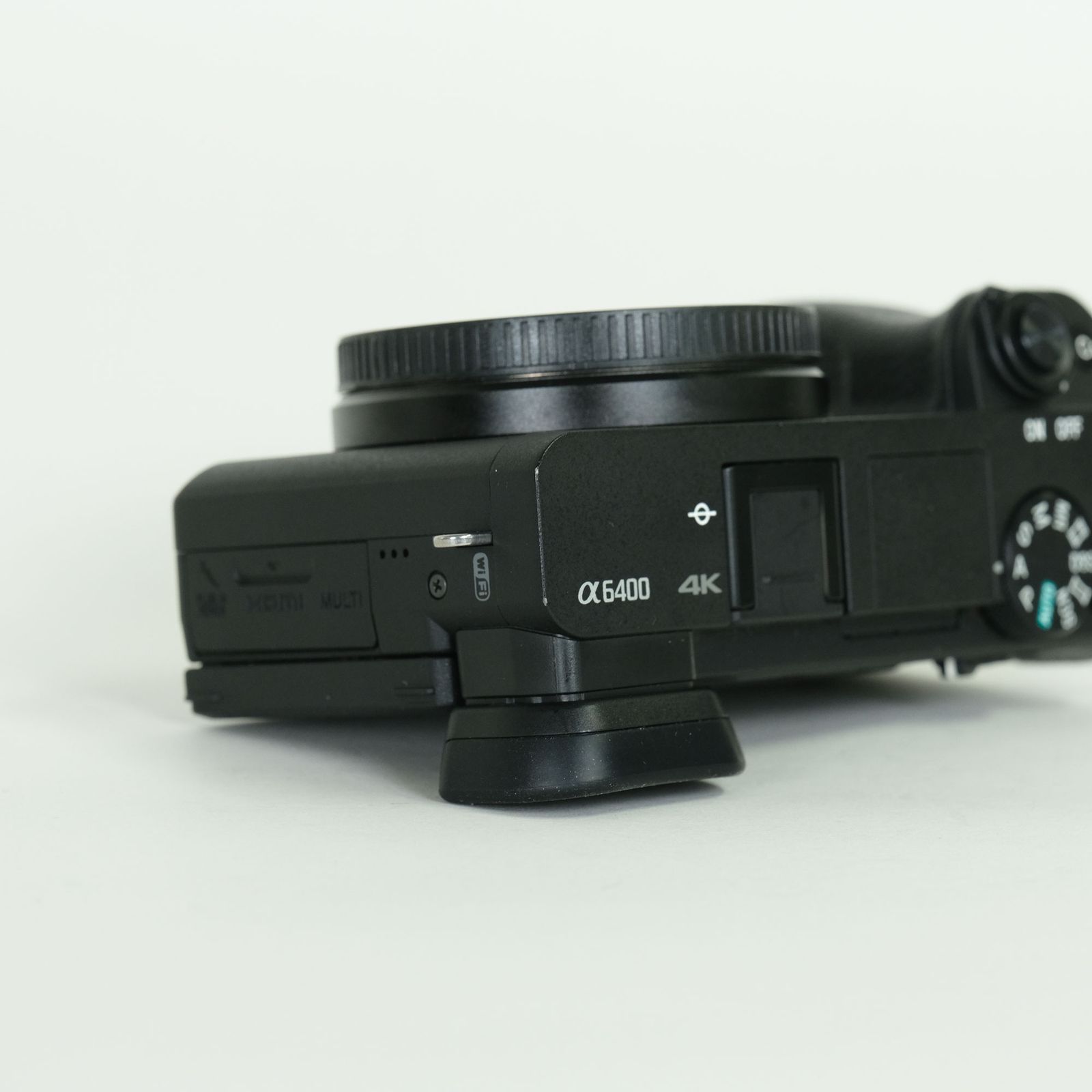 美品 | シャッター数6,908回] SONY α6400（ILCE-6400） [ボディ