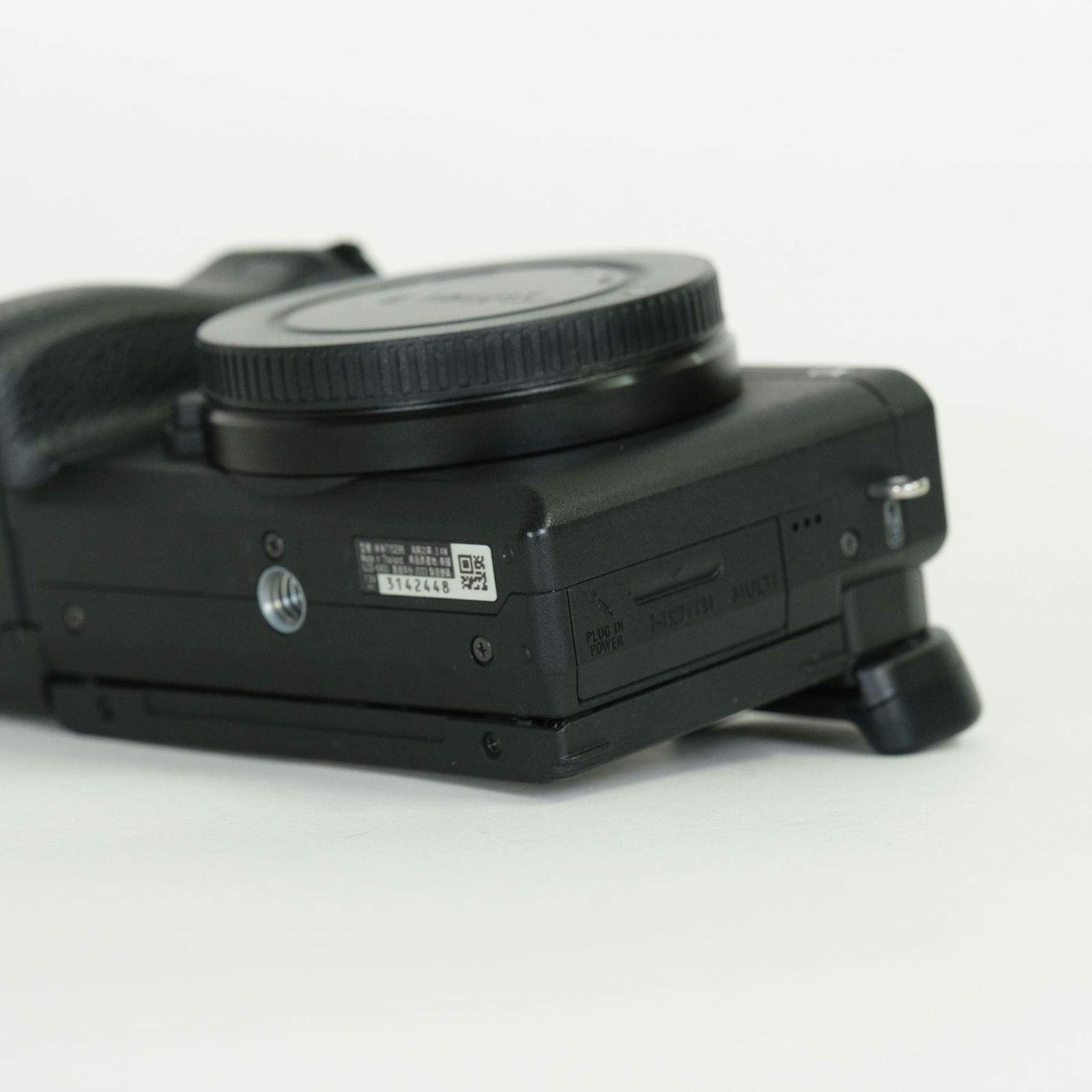 シャッターカウント 28950 : α6400　/　シャッター数 sony - ソニープロショップワンズ[兵庫県小野市 ONE'S- デジタルカメラ