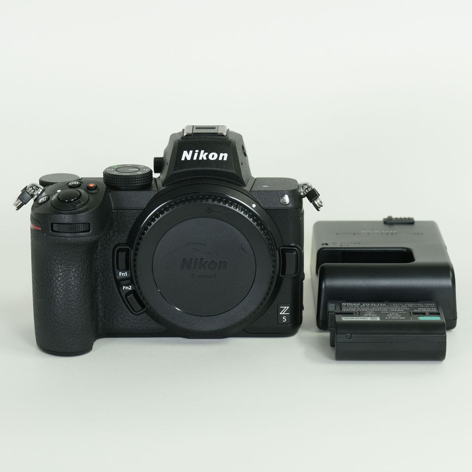 【美品・低シャッター数】Nikon Z5 ボディ フルセット 美品 | シャッター数740回] Nikon Z5 [ボディ] | Nikon Zマウント デジタルカメラ