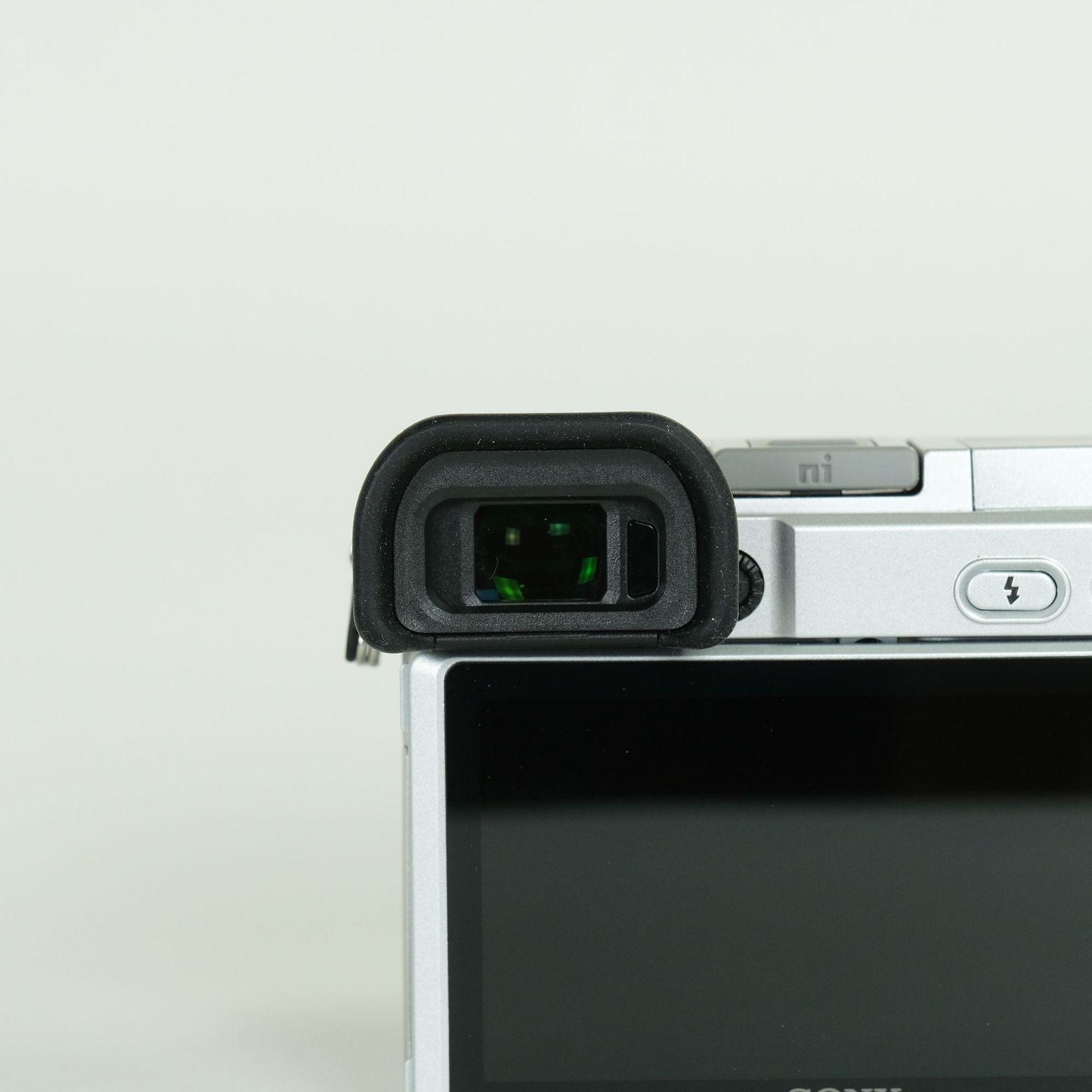 美品 | シャッター数1,730回] SONY α6400（ILCE-6400） [ボディ