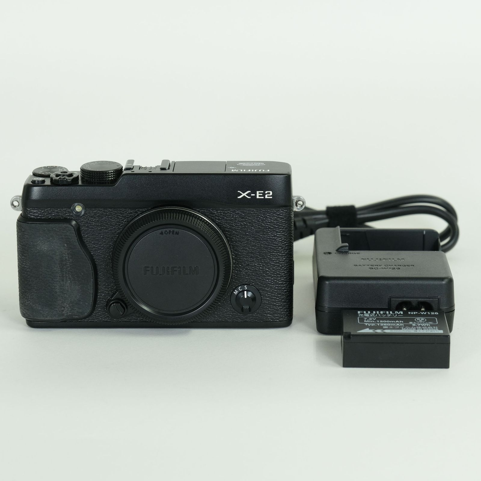 良品] FUJIFILM X-E2 [ボディ ブラック] | FUJIFILM Xマウント - メルカリ