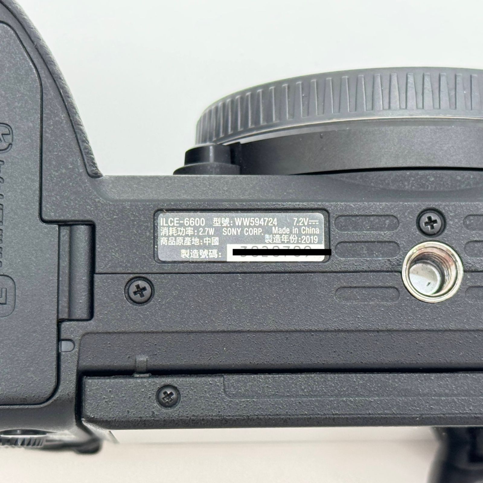 ソニー α6600 ILCE-6600 ボディのみ　シャッター回数900回以下 ソニー α6600 ILCE-6600 ボディのみ シャッター回数900回以下 【公式通販】