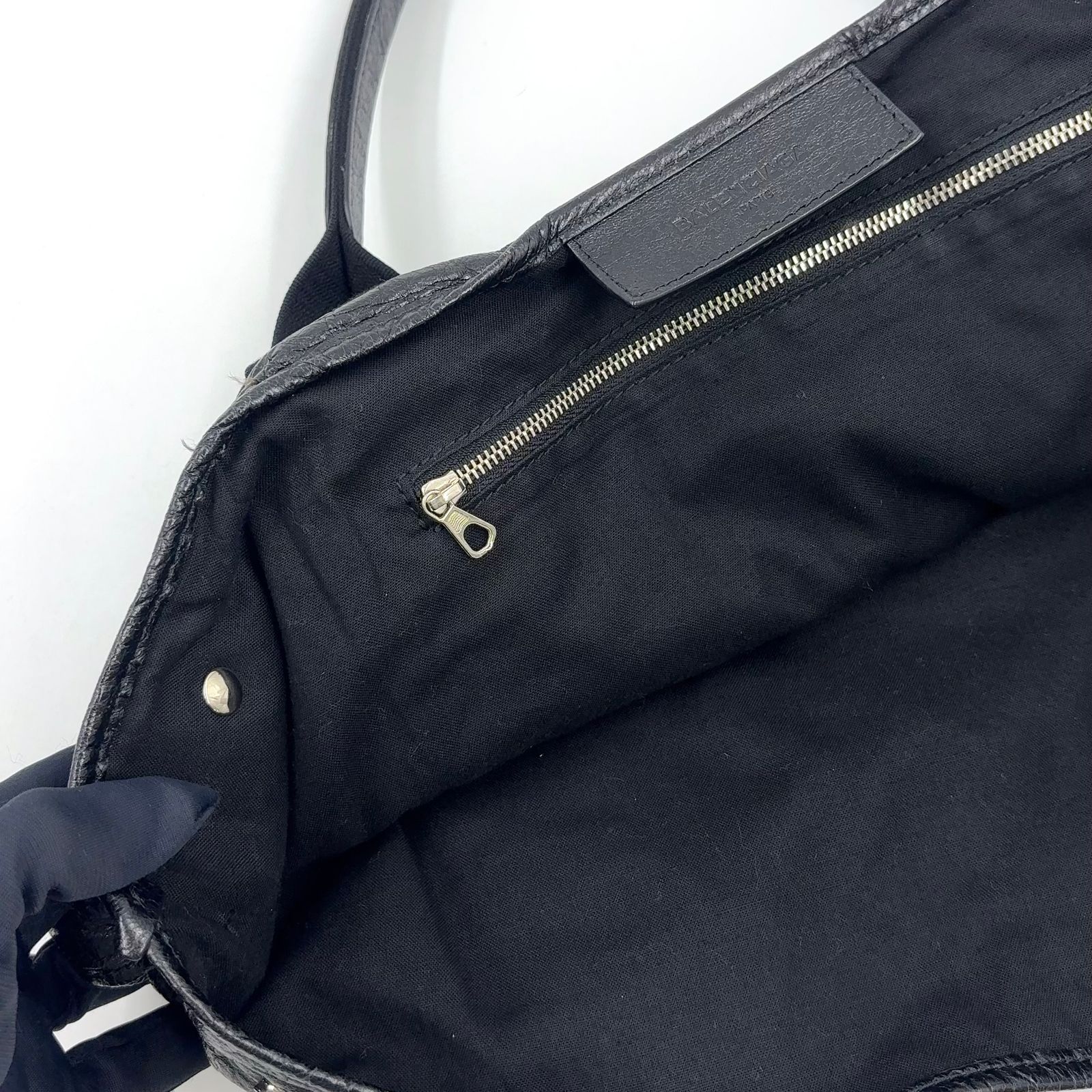 【限定価格】BALENCIAGA カバス トートバッグ レザー ブラック ハンドバッグ シルバー