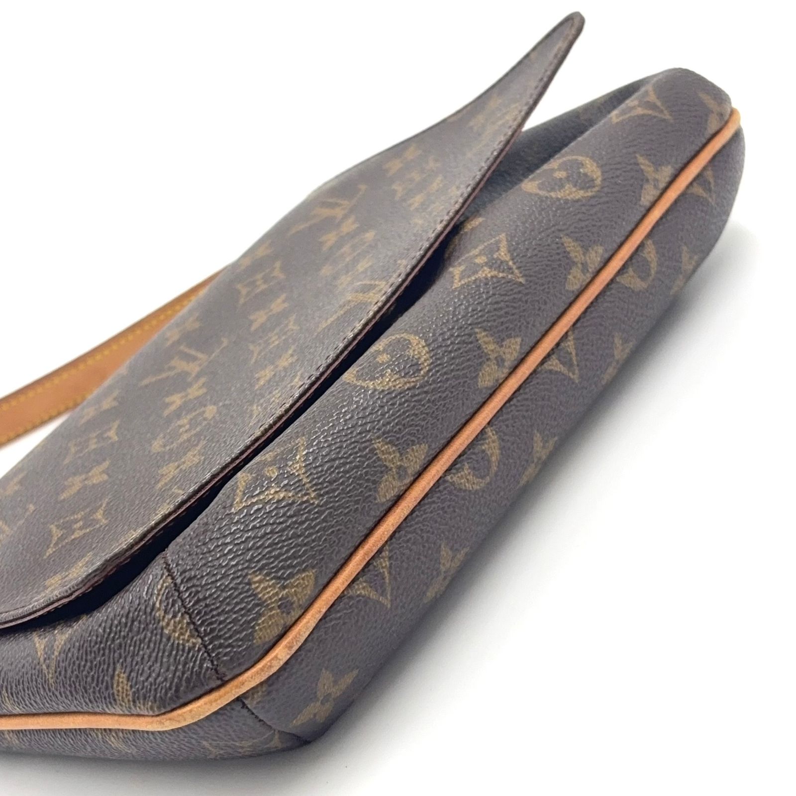 限定価格】LOUIS VUITTON ミュゼットタンゴ ショートストラップ