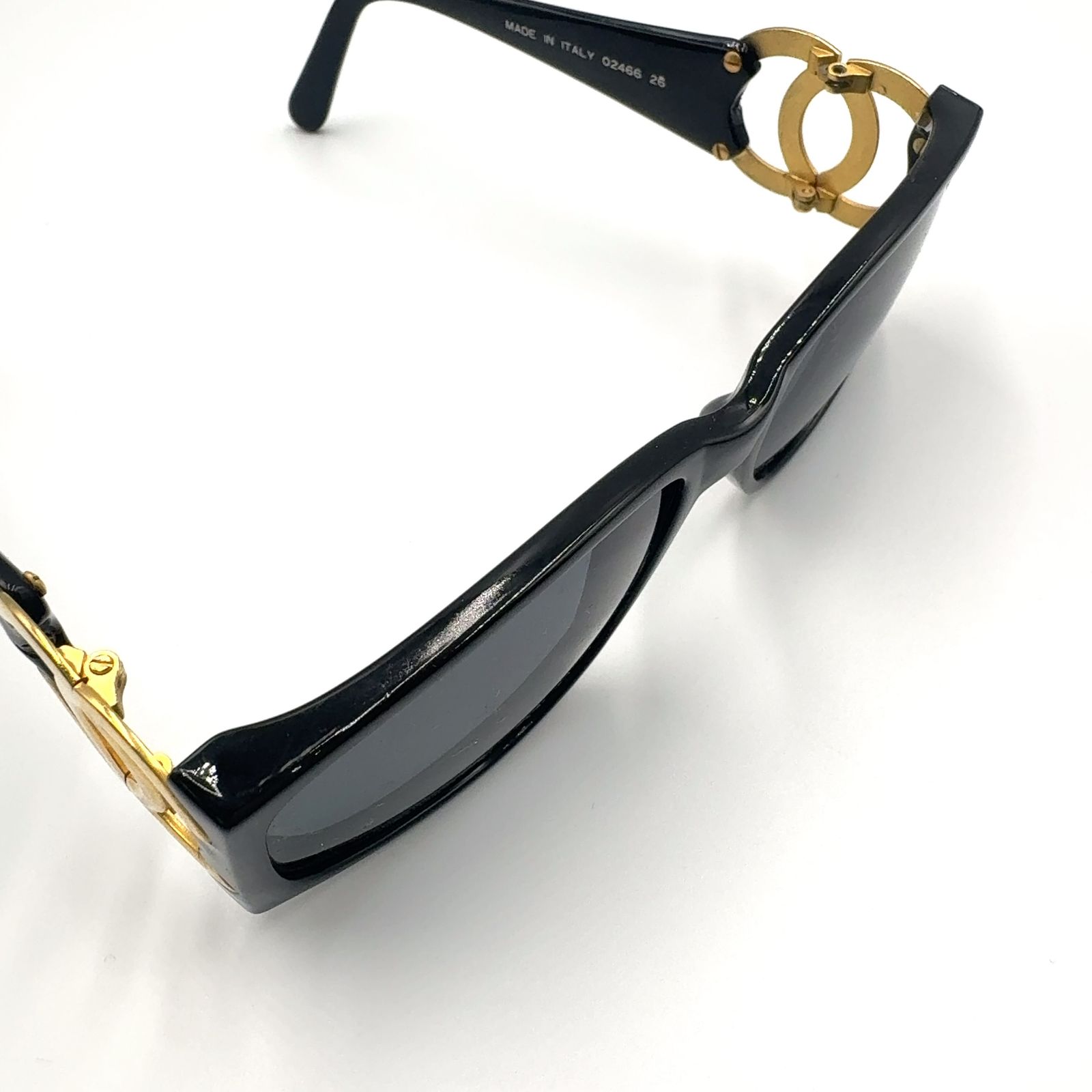 CHANEL ブラック ゴールド サングラス 限定価格】CHANEL サイドココマーク プラスチック×メタル ブラック