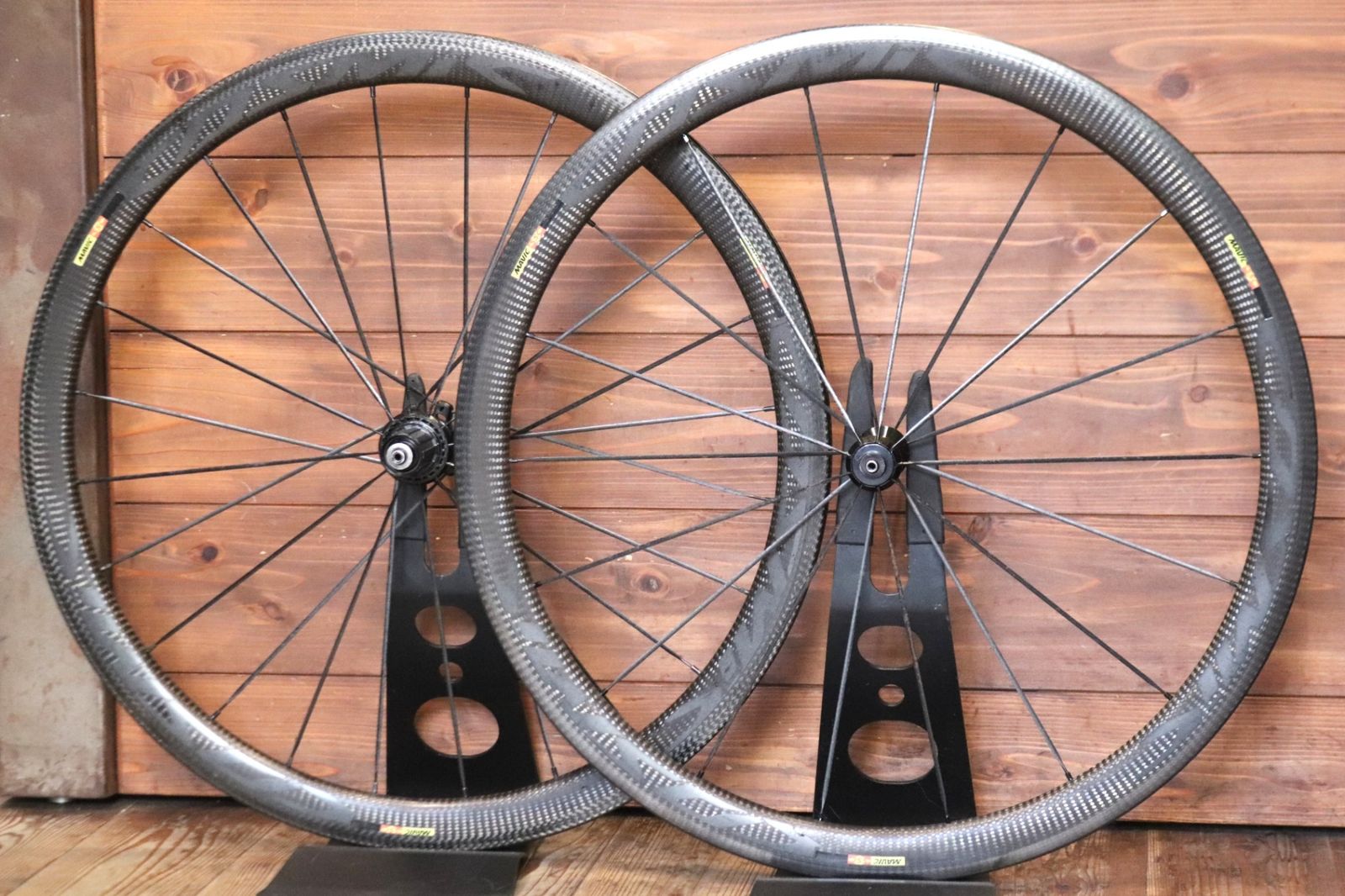 マヴィック MAVIC キシリウム プロ KSYRIUM PRO CARBON SL カーボン クリンチャー ホイールセット シマノ11S/12S 【東京南麻布店】