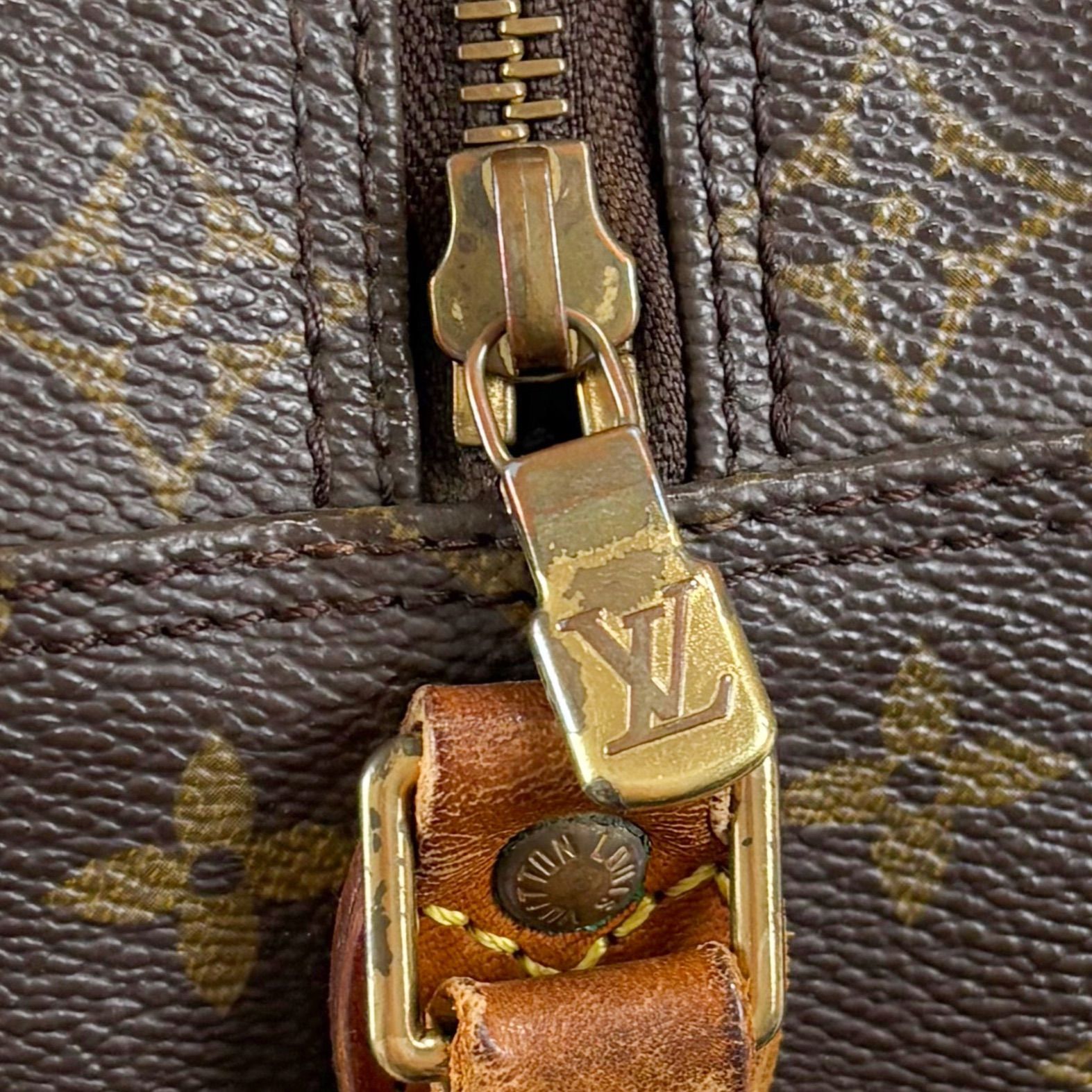 ルイヴィトン LOUIS VUITTON ショルダーバッグ モノグラム 旧ブロワ ヴィンテージ M51221 ブラウン ルイヴィトン LOUIS VUITTON ショルダーバッグ ブロワ モノグラム
