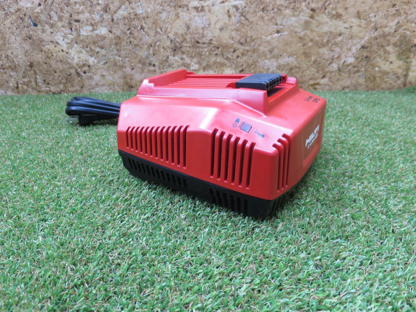 HILTI ヒルティ リチウムイオン バッテリー充電器 C4/36-350 充電工具