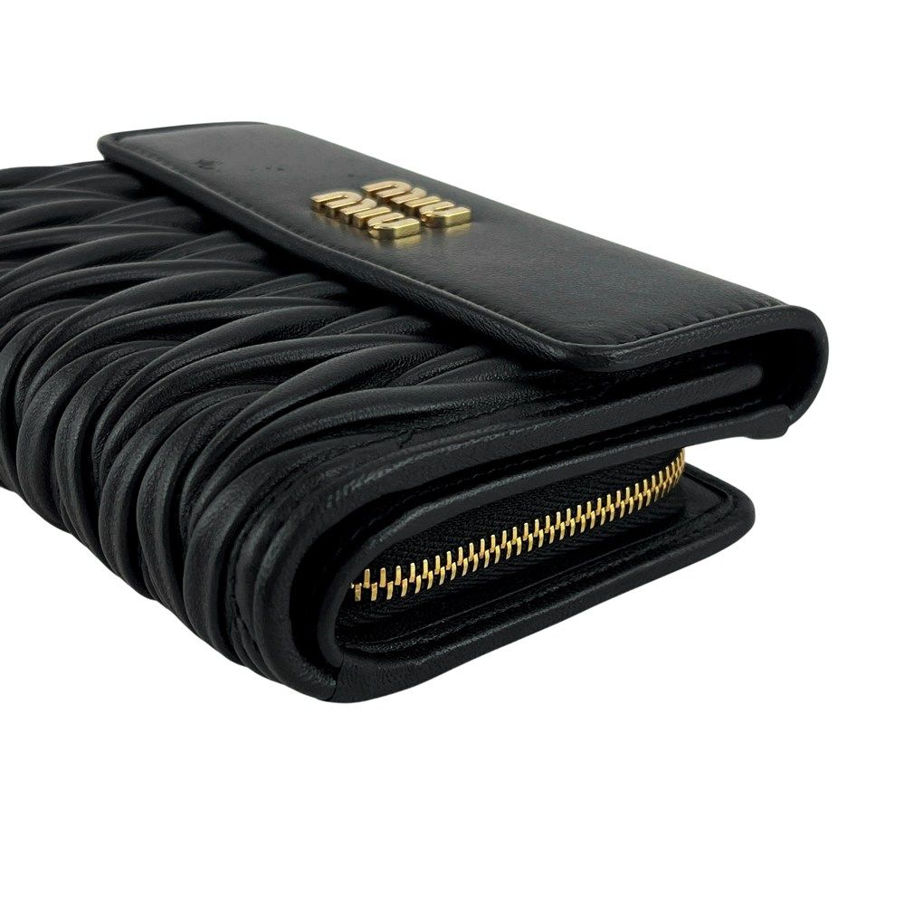 ミュウミュウ □美品□ マテラッセ 二つ折り財布 財布 ウォレット