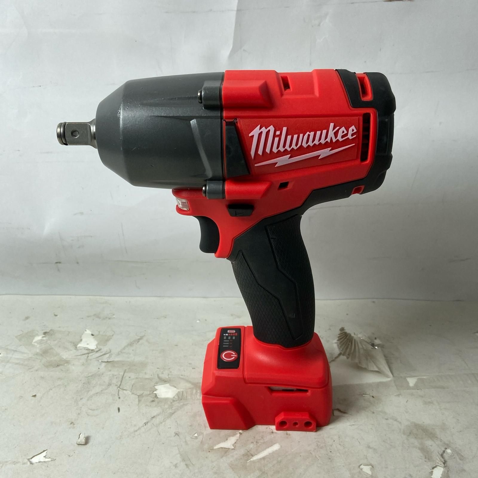 Milwaukee 18V 1/2インチ インパクトレンチ フリクションリング付きベアツール 2855-20 レッド