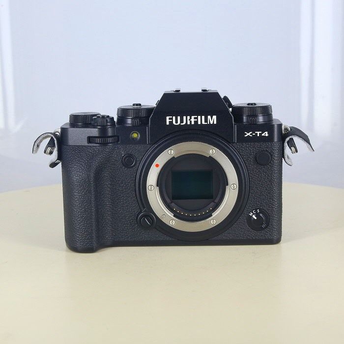 【中古】(フジフイルム) FUJIFILM X-T4 ボディ ブラック